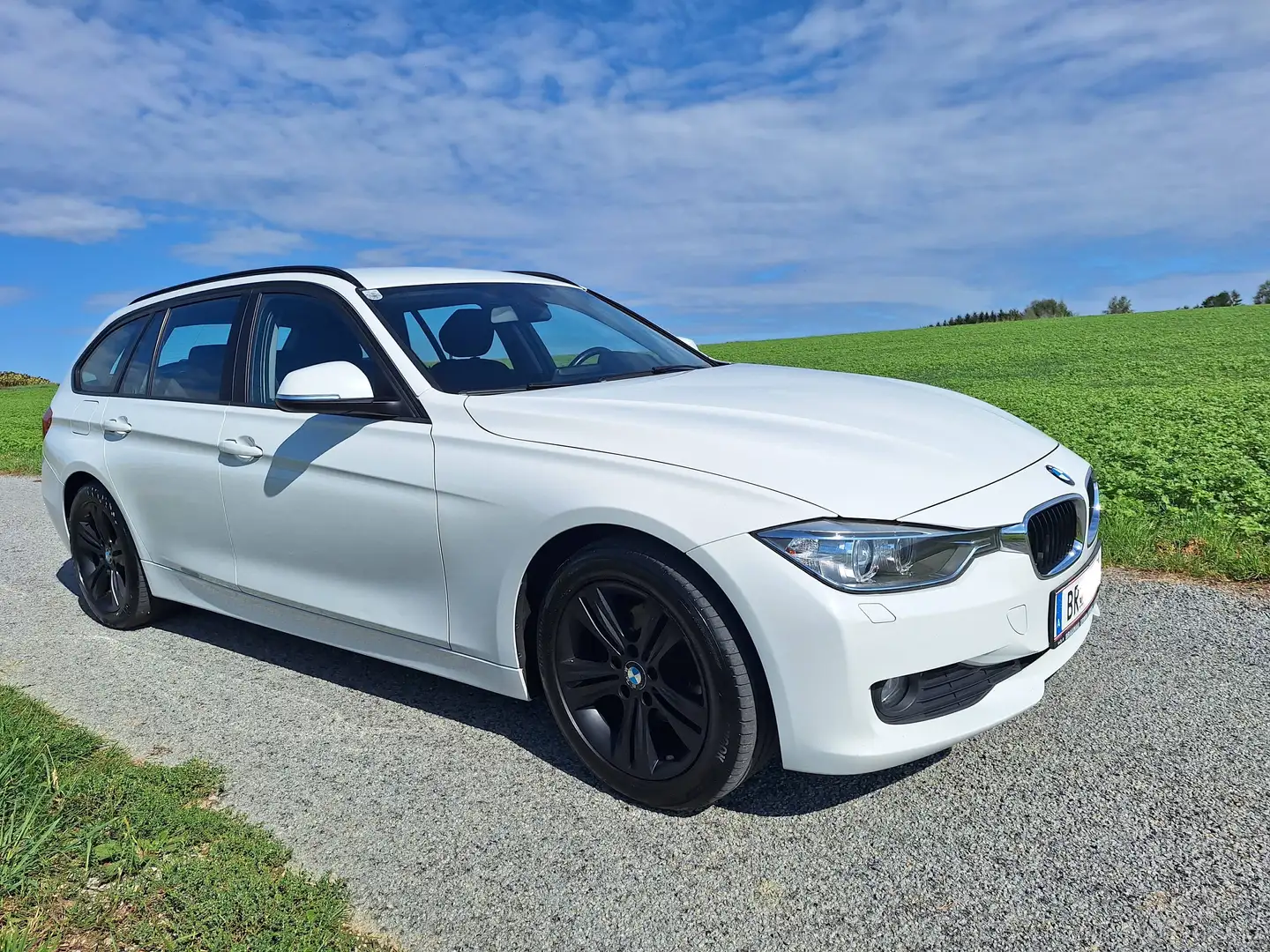 BMW 318 318d Touring Weiß - 2