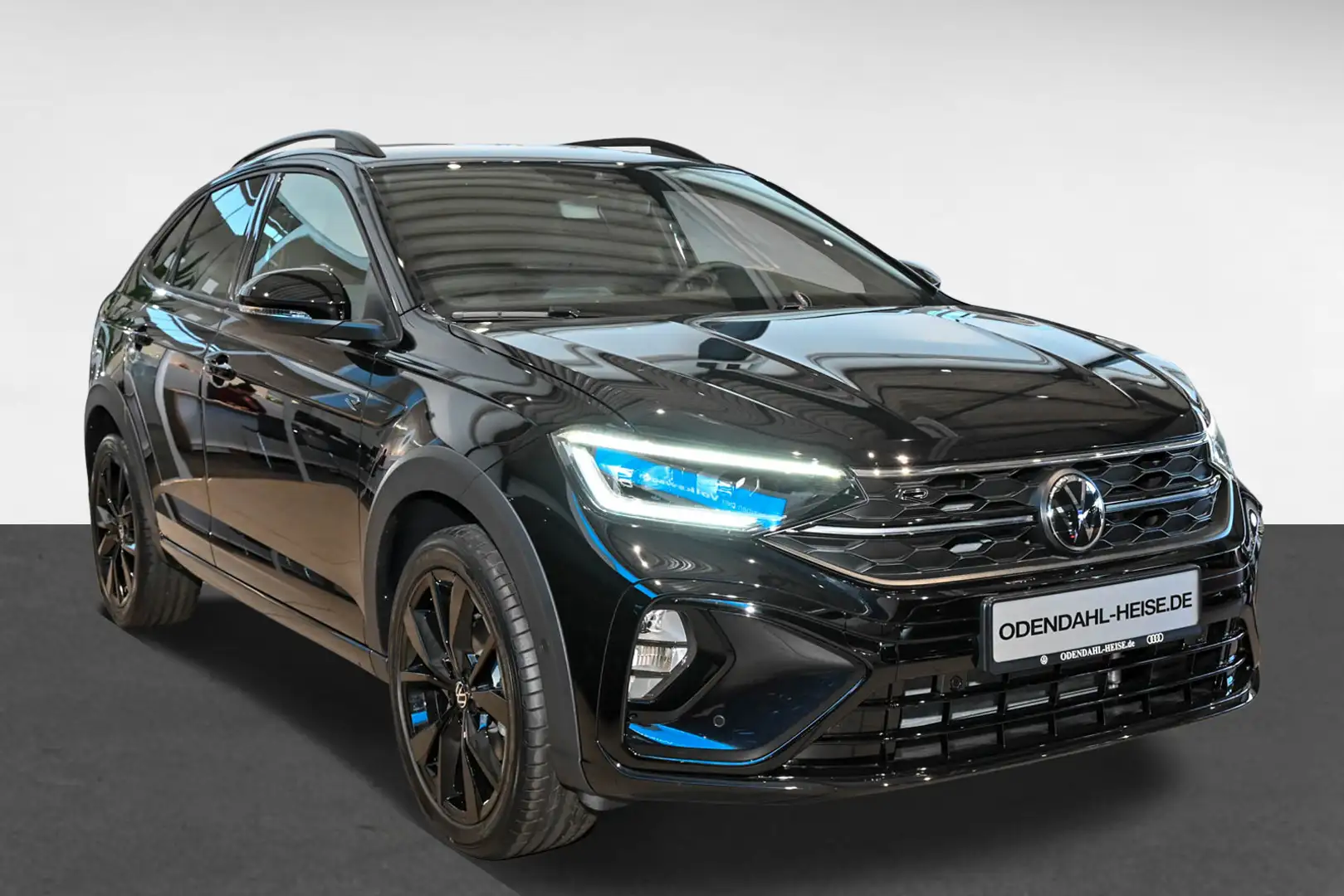 Volkswagen Taigo R-Line 1,0 l TSI OPF 85 kW (116 PS) 7-Gang-D Schwarz - 2