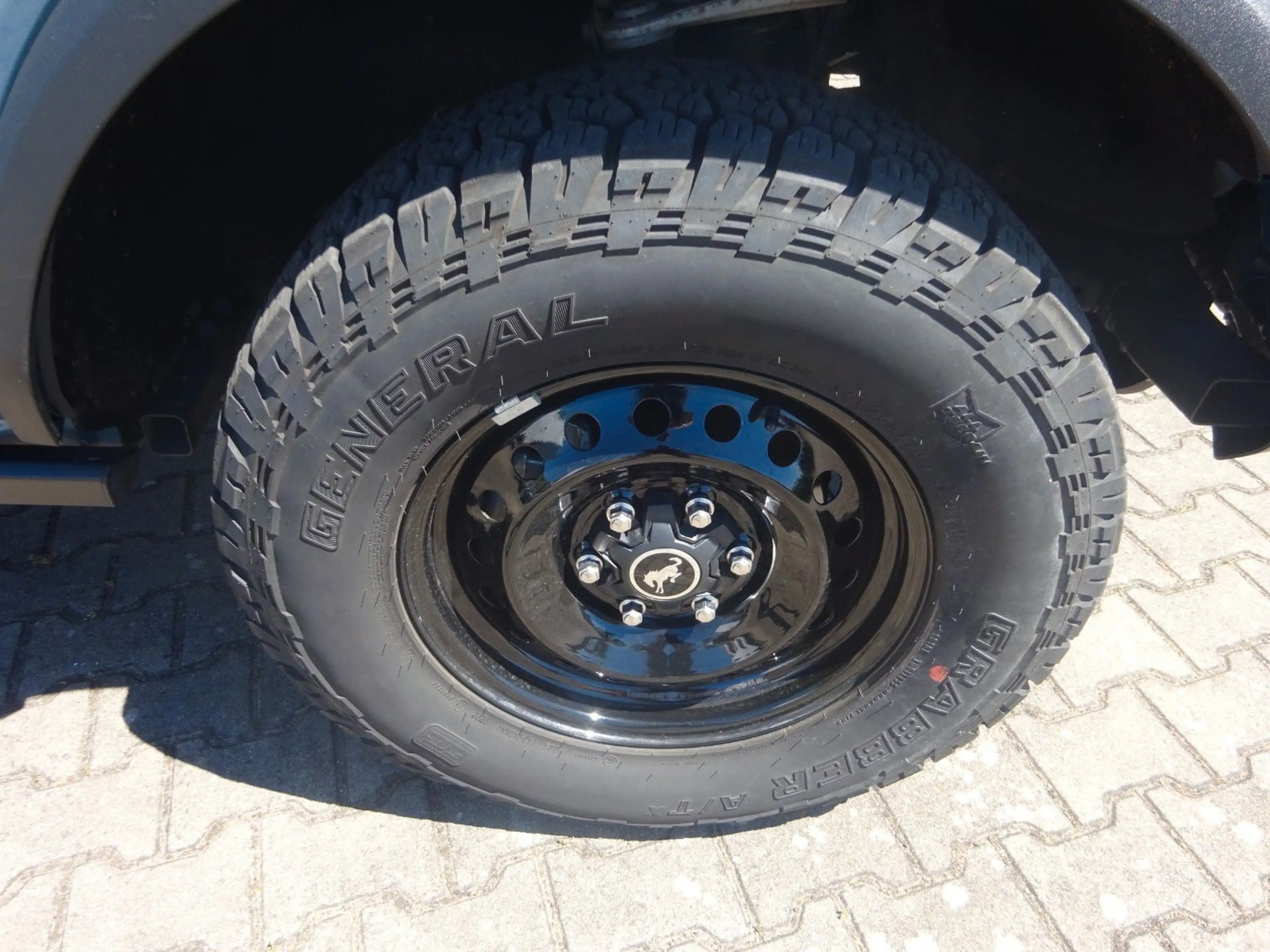 Ford Bronco 275PS Autm. Black Diamond 4x4 — photo 8