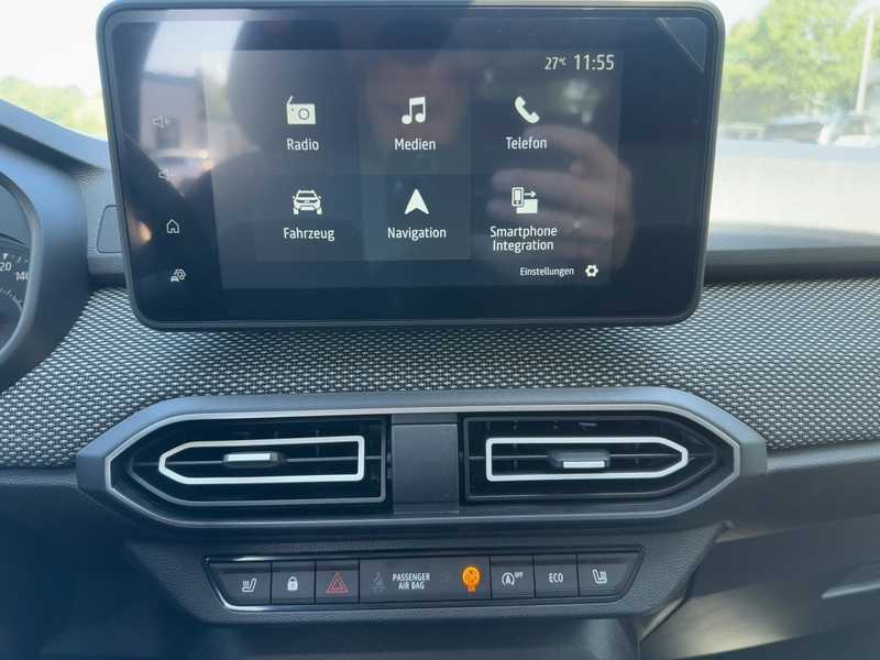 Dacia Jogger Expression TCe 110 7-Sitzer+NAVI+SHZG+CAM — photo 10