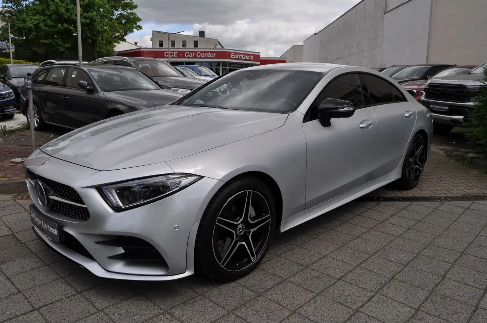 Mercedes-Benz CLS 450 4Matic AMG 360° Burmester Schiebedach Silber - 1