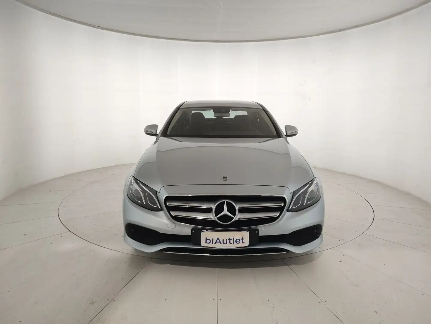 Mercedes-Benz E 220 E 220 d Exclusive auto Argento - 2
