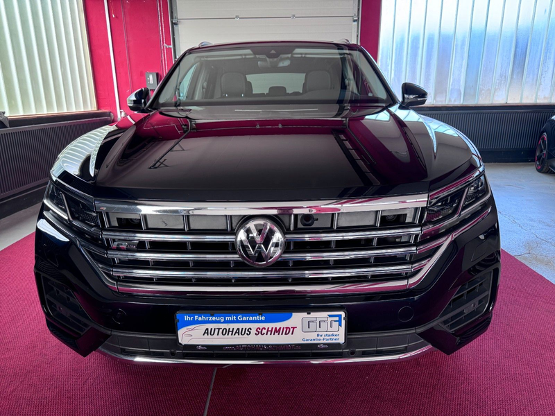 Volkswagen Touareg R Line Pano Luft Virtual ACC Matrix 21Zo — photo 5