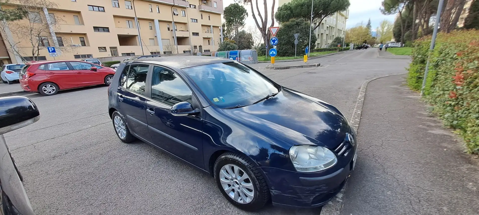 Volkswagen Golf 5p 1.9 tdi Trendline - 2