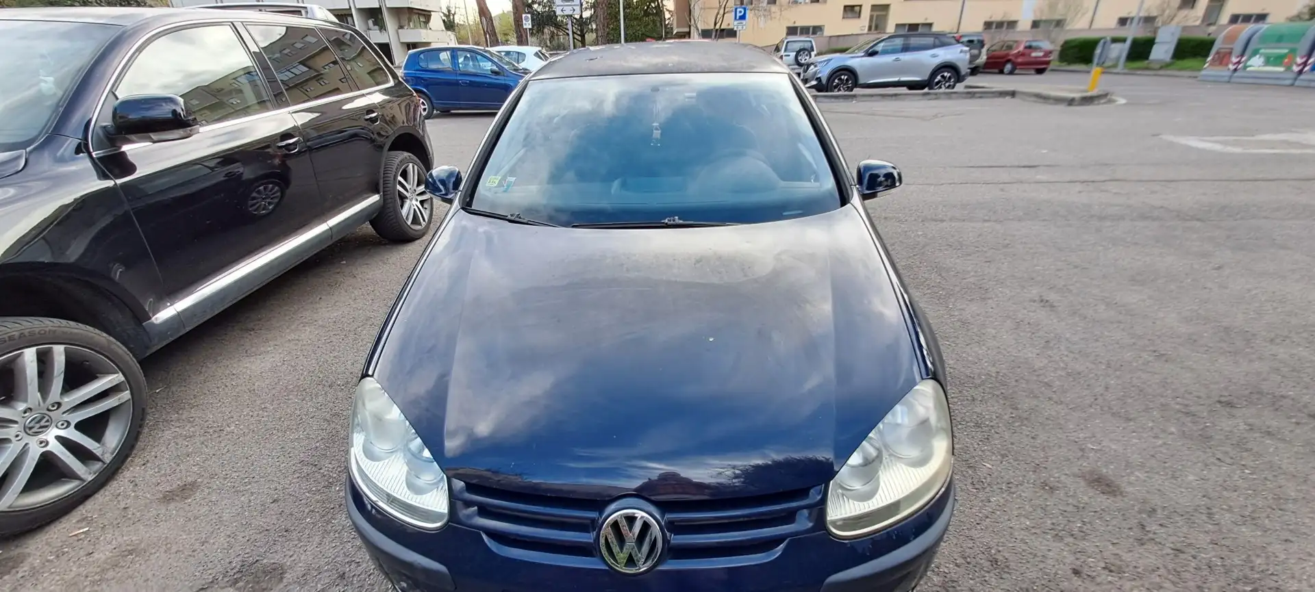 Volkswagen Golf 5p 1.9 tdi Trendline - 1