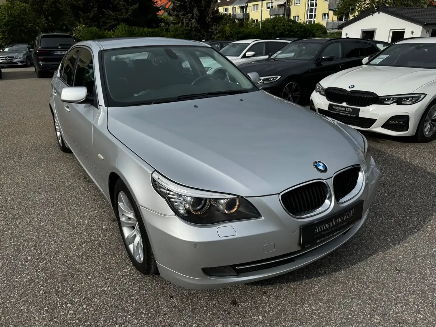 BMW 520 i Lim E60 XENON|NAVI|PDC|TEMPO|EL.SITZE|SITHZ Срібний - 1