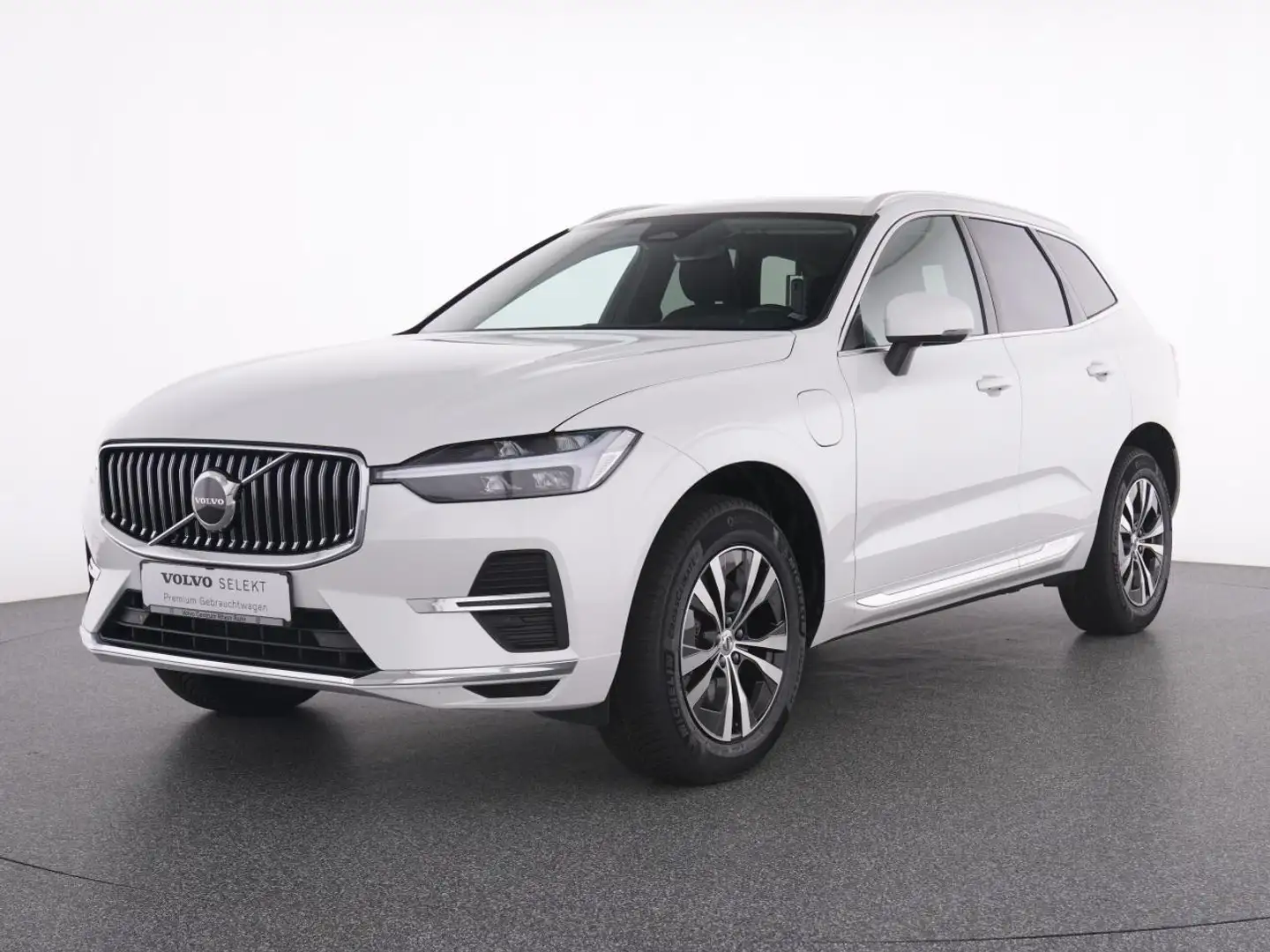 Volvo XC60 T6 AWD  INSCRIPTION EXPR. AHK+SH+WP+MET+DAB Blanc - 2