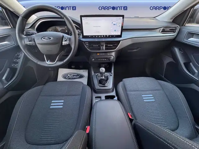 Ford Focus view 11
