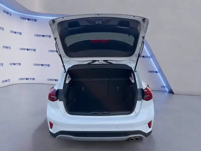 Ford Focus view 18