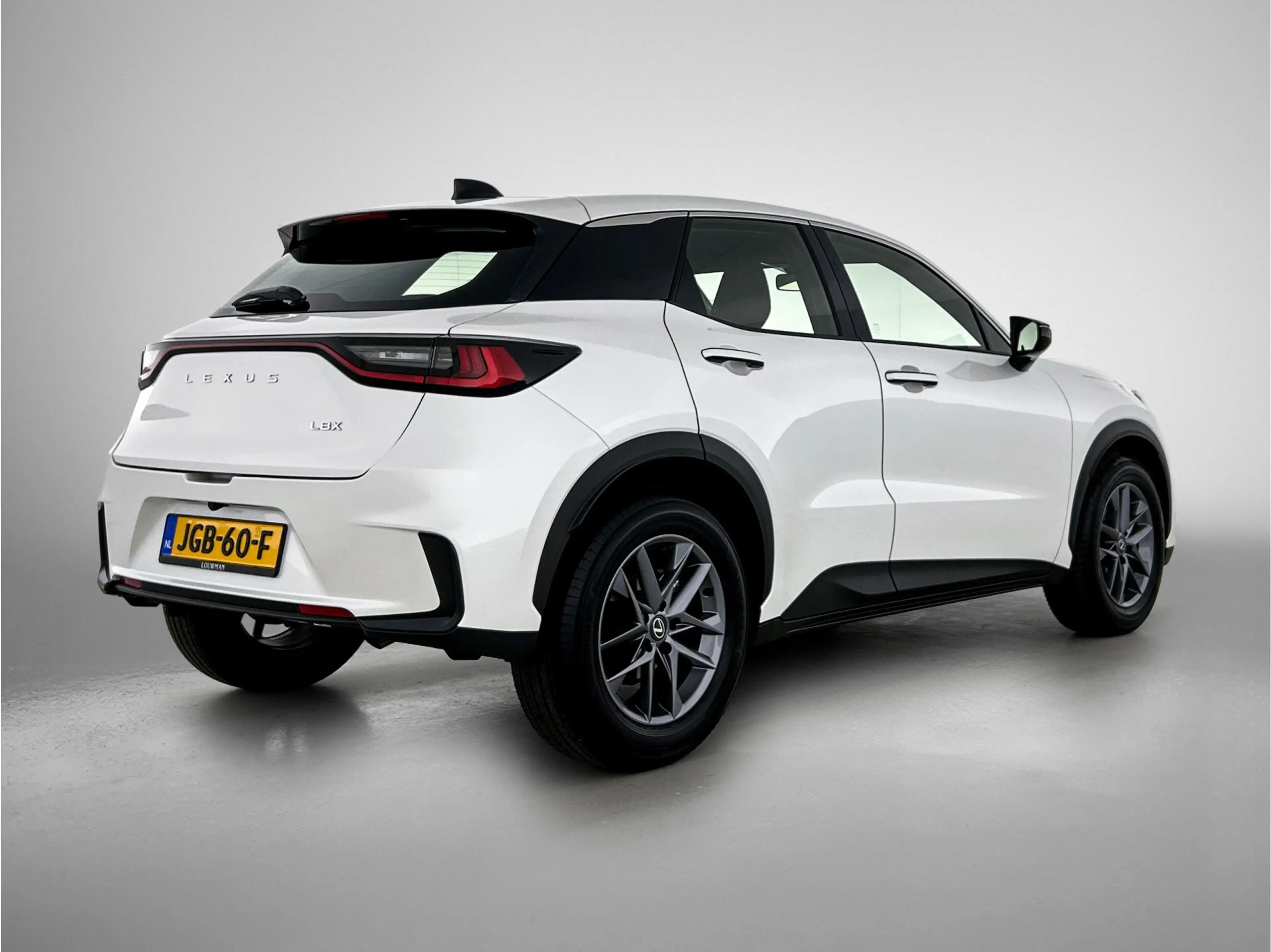Lexus LBX 2WD | BTW Voertuig | Navigatie | Apple CarPlay/And — photo 2