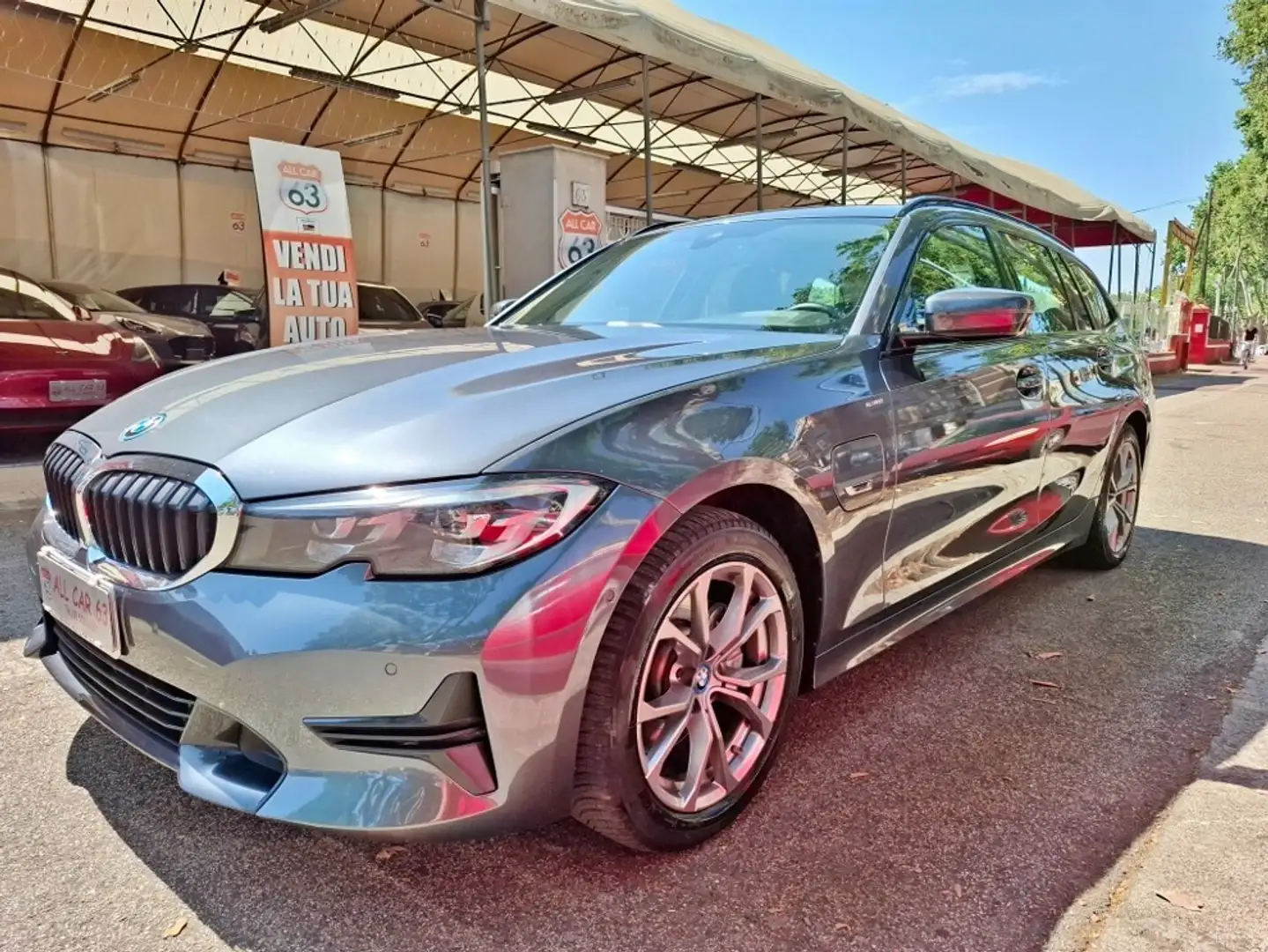 BMW 320 2.0 IBRIDO PREZZO SENZA VINCOLI DI FINANZIAMENTO Grigio - 1