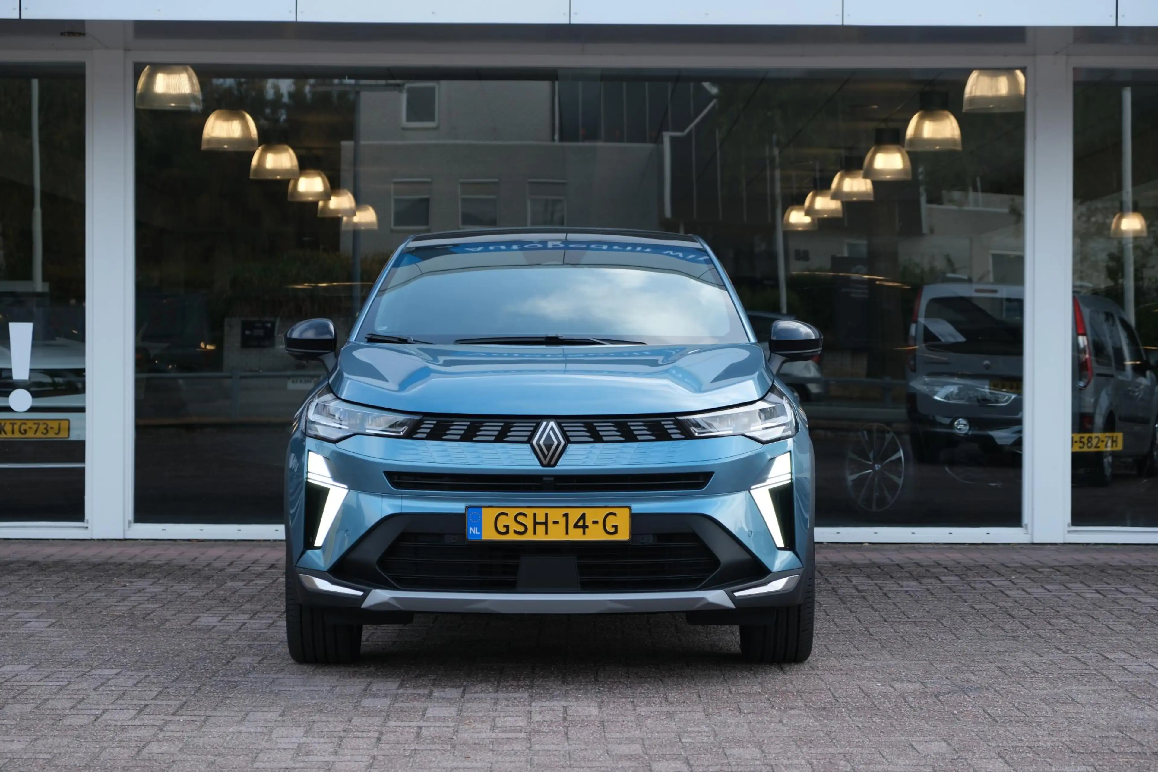 Renault Symbioz 1.6 E-Tech full hybrid 145pk iconic | Solarbay Pan — photo 3