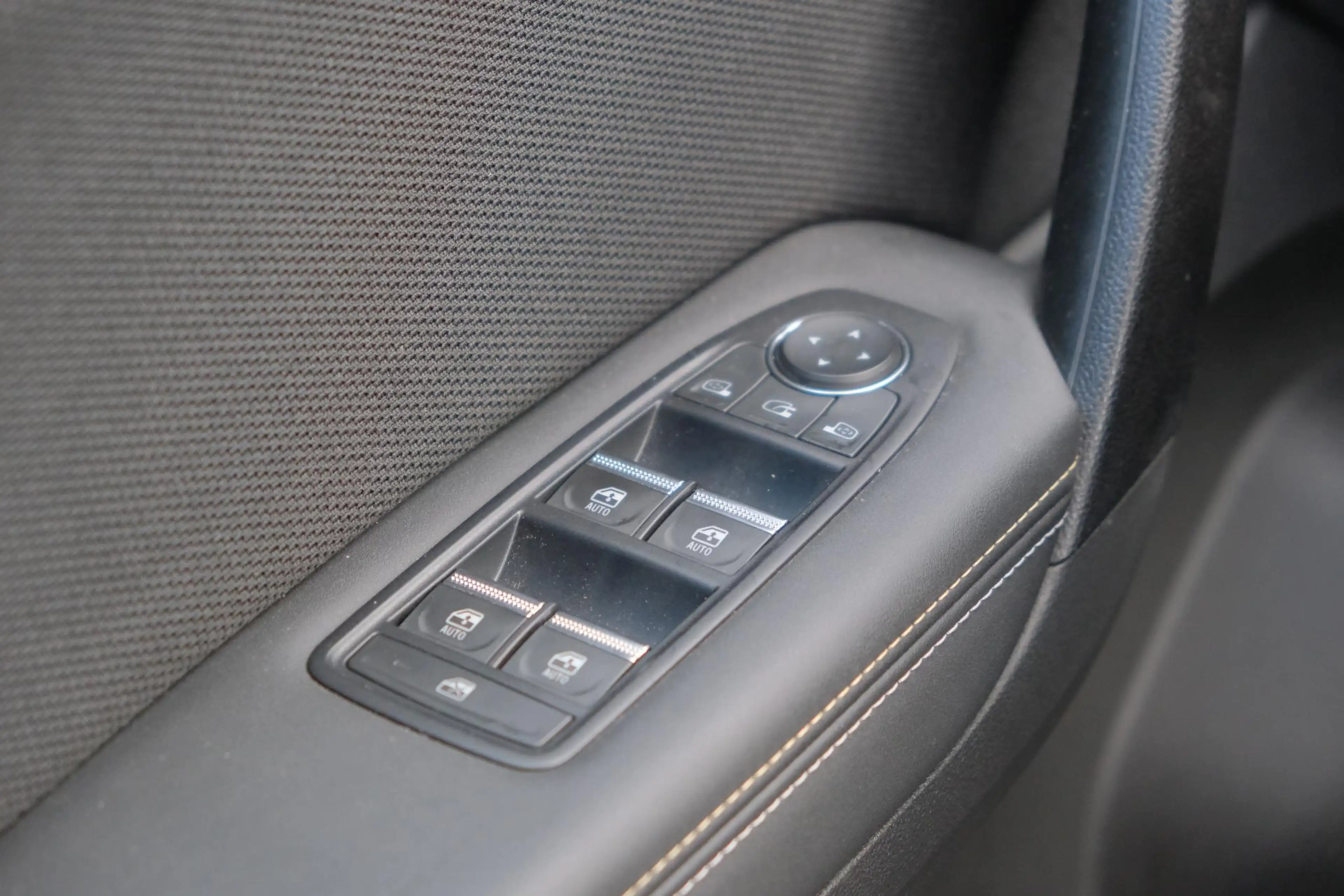 Renault Symbioz 1.6 E-Tech full hybrid 145pk iconic | Solarbay Pan — photo 15