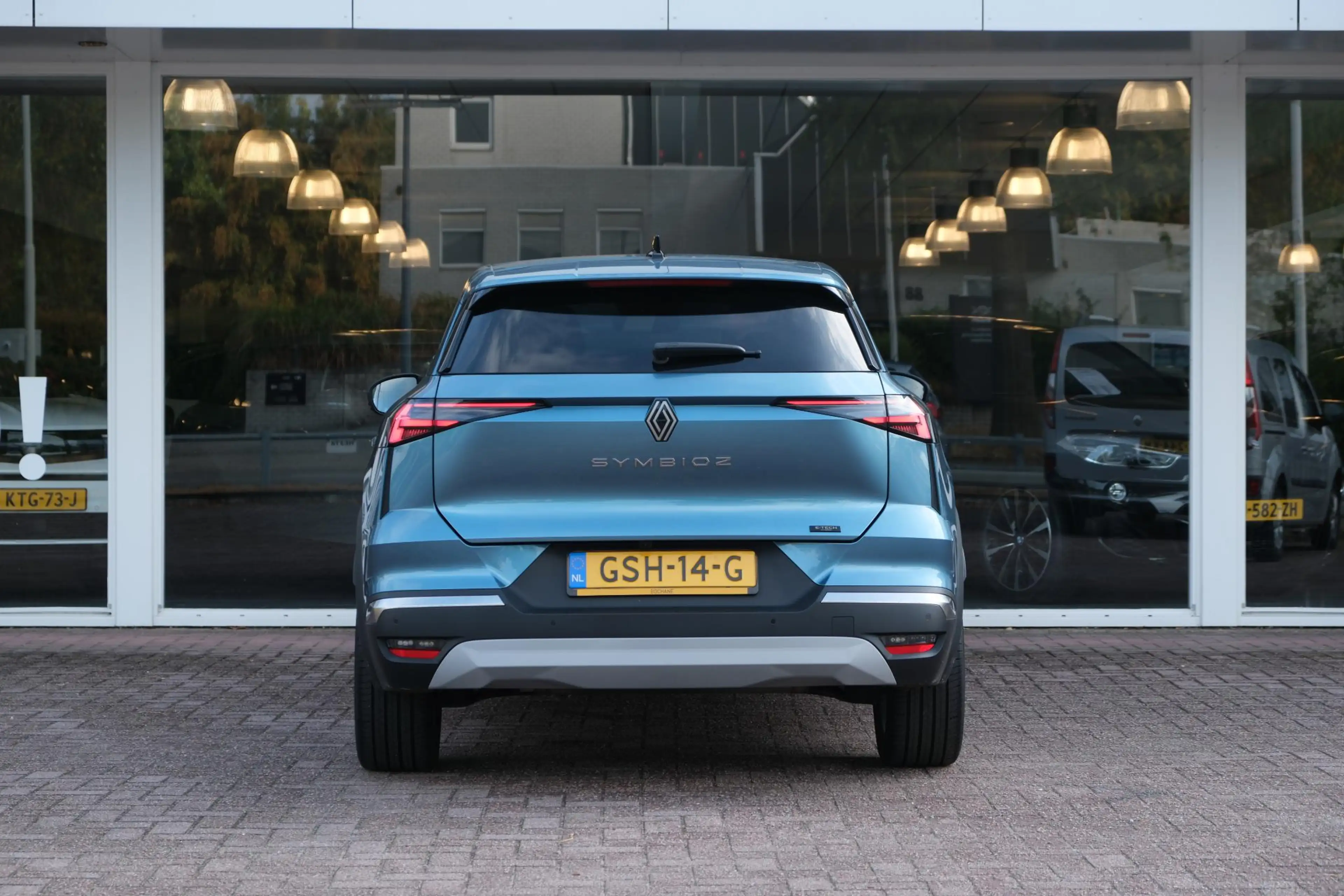 Renault Symbioz 1.6 E-Tech full hybrid 145pk iconic | Solarbay Pan — photo 5