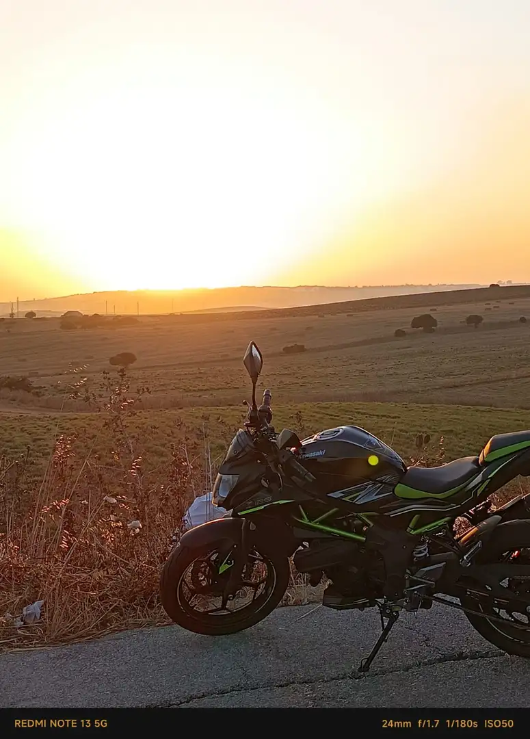 Kawasaki Z 125 Negro - 1
