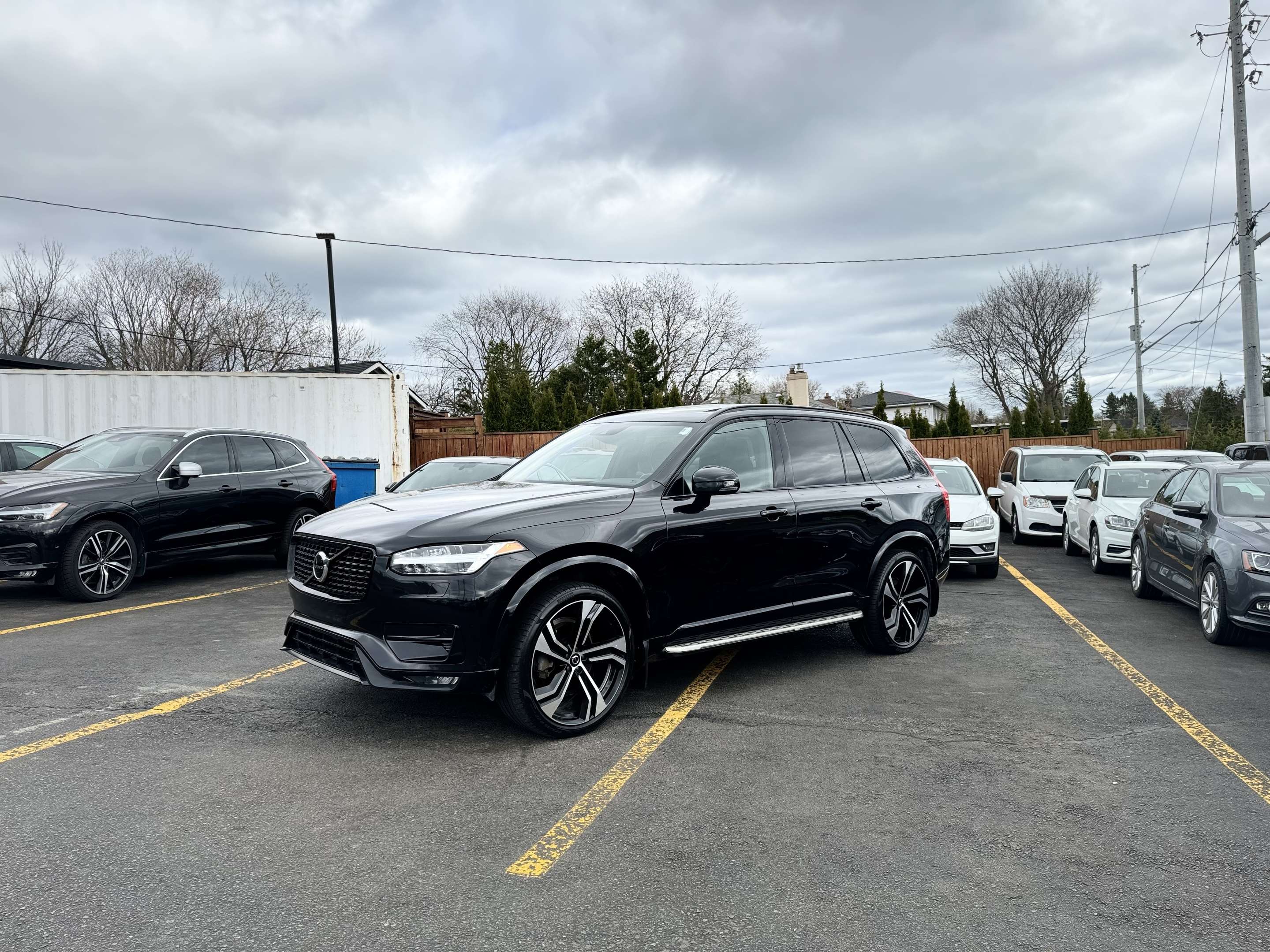 2021 Volvo XC90 T6 AWD R-Design 7-Seater thumb 10