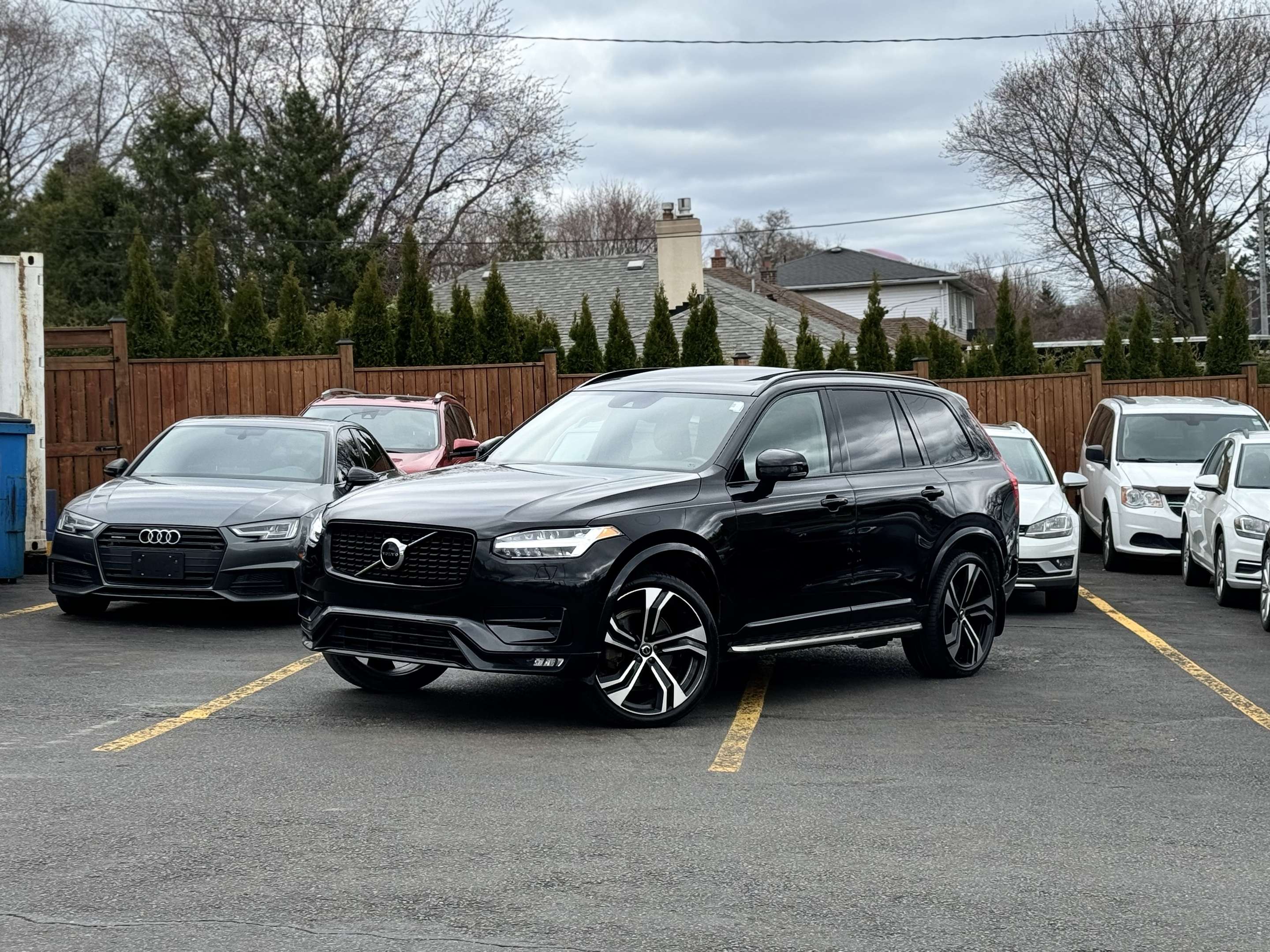 2021 Volvo XC90 T6 AWD R-Design 7-Seater thumb 9