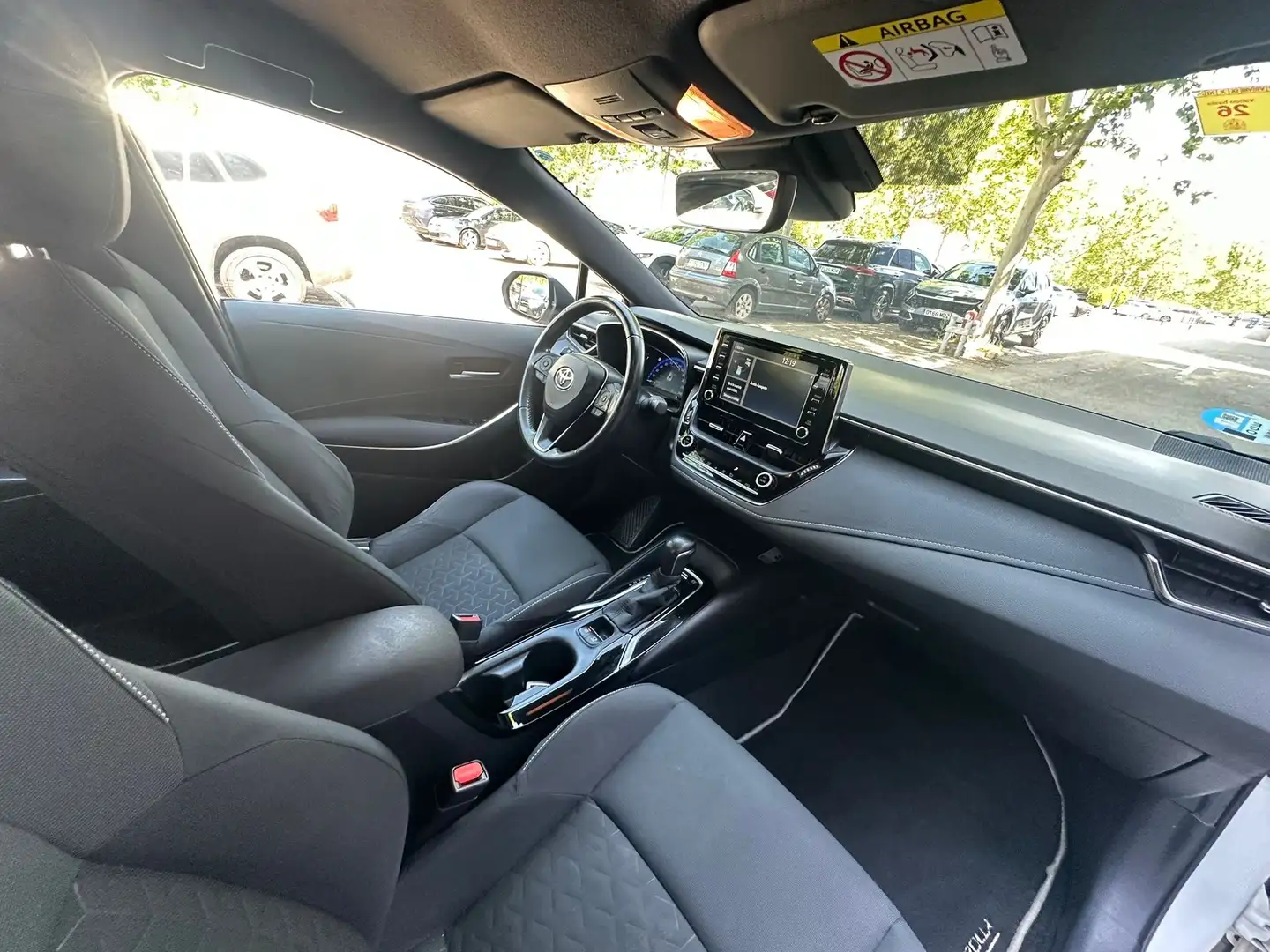 Toyota Corolla 125H Active Tech Blanco - 1