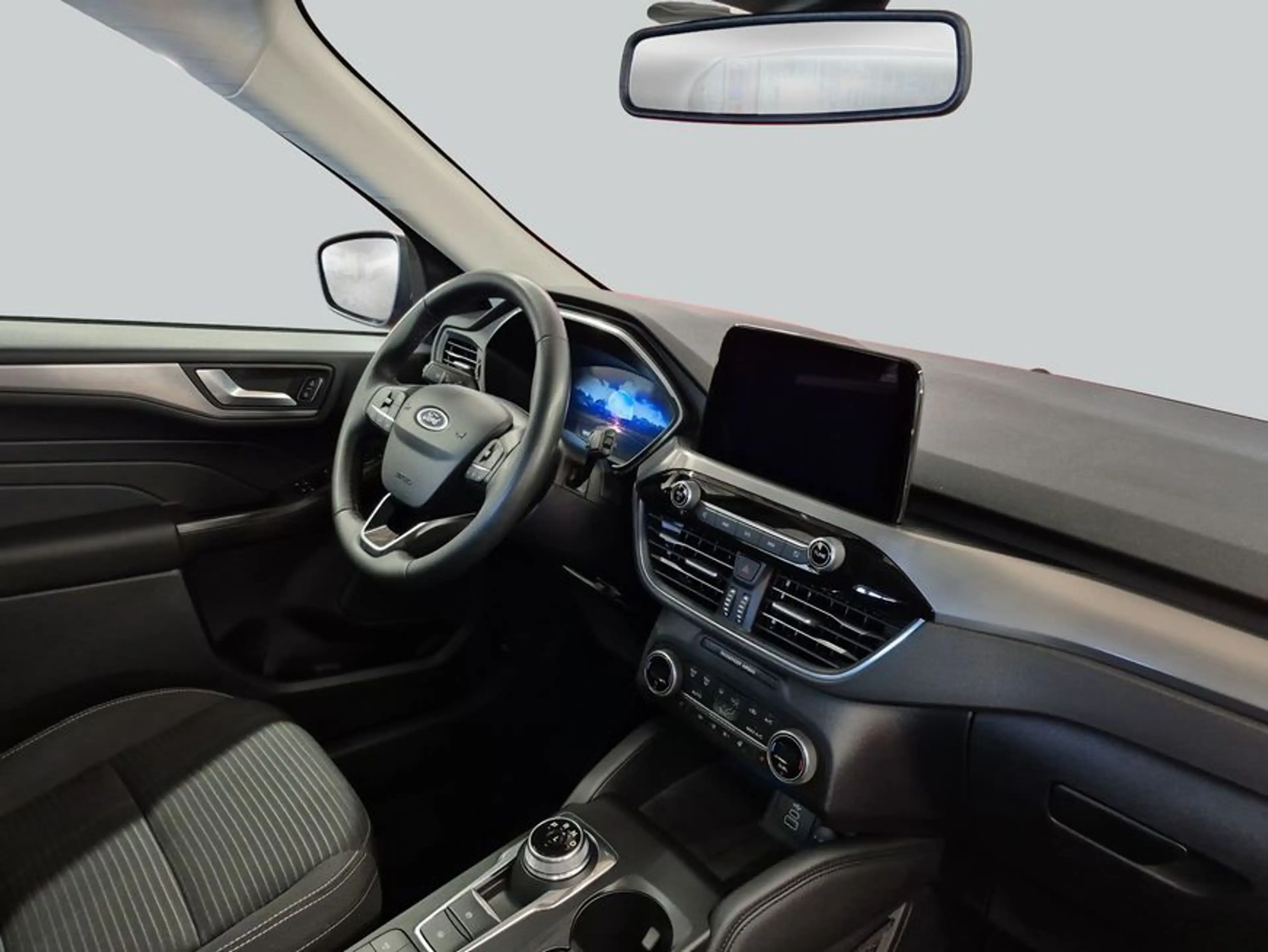 Ford Kuga 1.5 EcoBlue Aut. TITANIUM Winter-Paket — photo 15