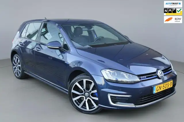 Volkswagen Golf GTE GTE|Clima|Camera|Navi|2e eigenaar!