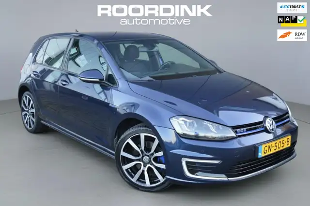 Volkswagen Golf GTE GTE|Clima|Camera|Navi|2e eigenaar!