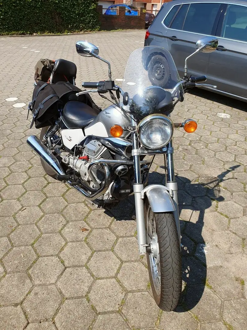 Moto Guzzi Nevada Argent - 1