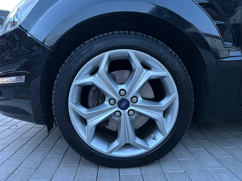 Ford S-Max Titanium *AUTOMATIK*AHK*PANO*TEMP*PDC*SHZ — photo 8