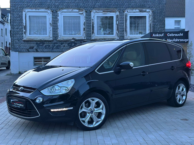 Ford S-Max Titanium *AUTOMATIK*AHK*PANO*TEMP*PDC*SHZ — photo 2