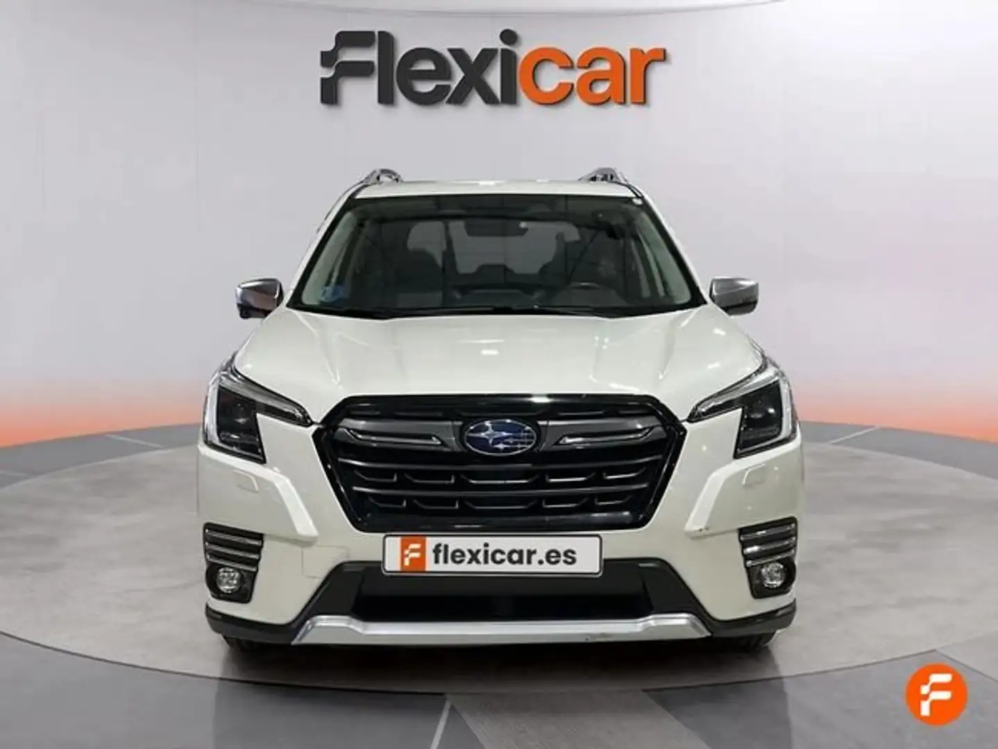 Subaru Forester 2.0i Hybrid Executive Plus CVT Blanco - 2