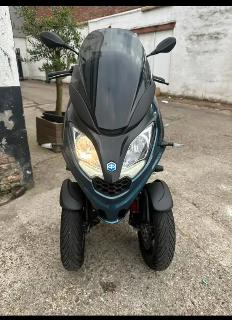 Piaggio MP3 300 sport - 2