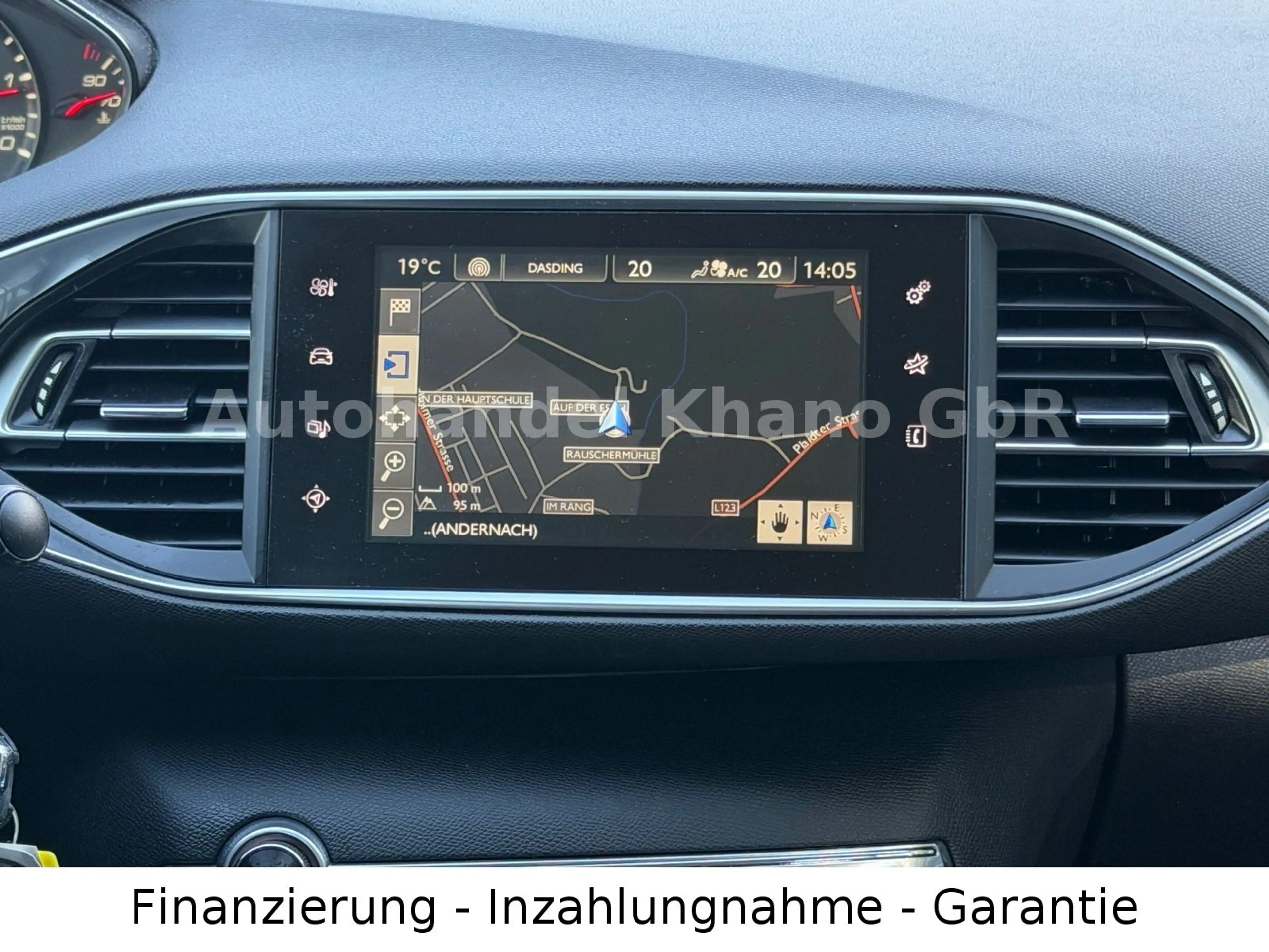 Peugeot 308 Active — photo 13