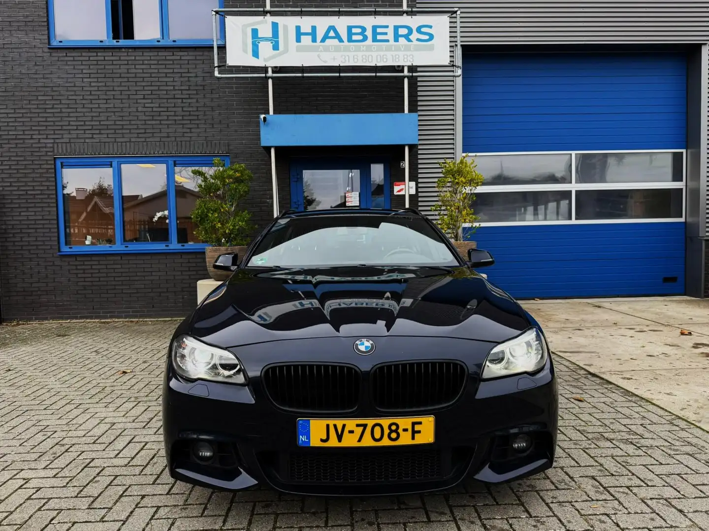 BMW 520 5-serie Touring 520i M Sport Edition High Executiv Negro - 2