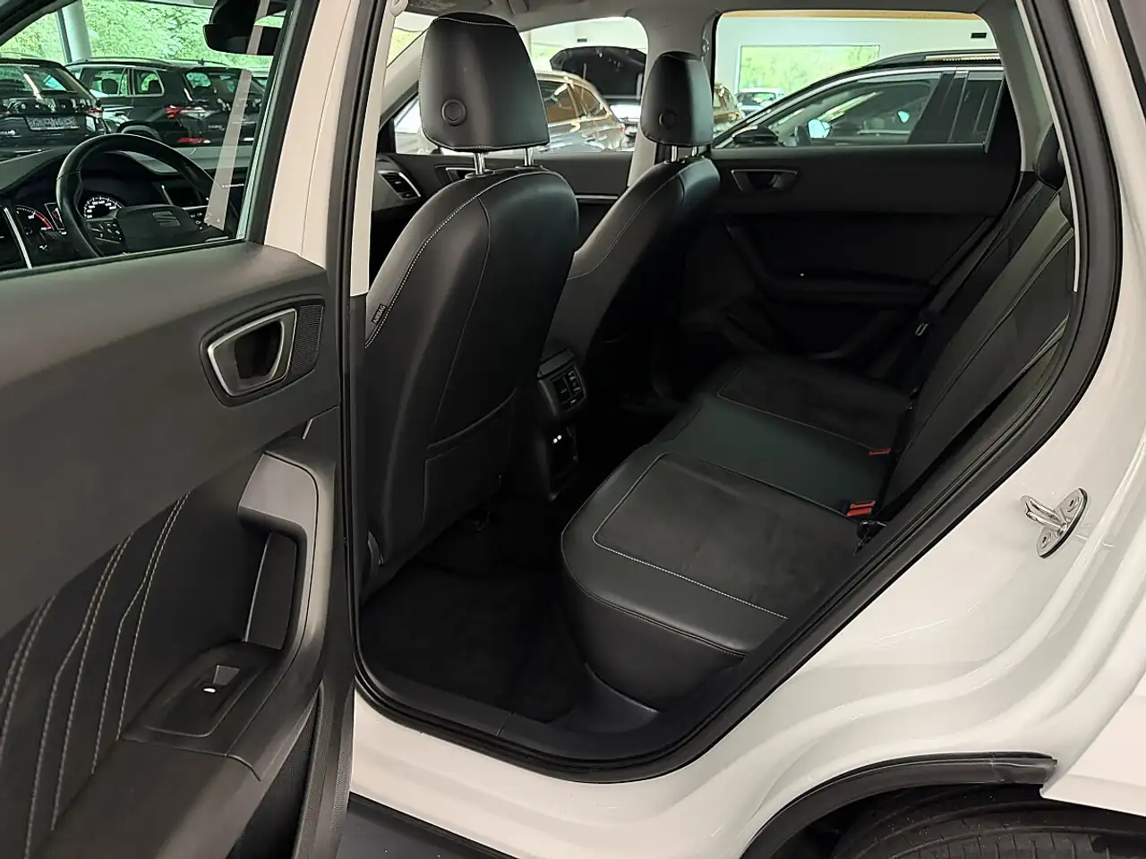 SEAT Ateca 2,0TDI DSG Style *LED*NAVI*ACC*Alcantara*Sitzhe..., миниатюра 13
