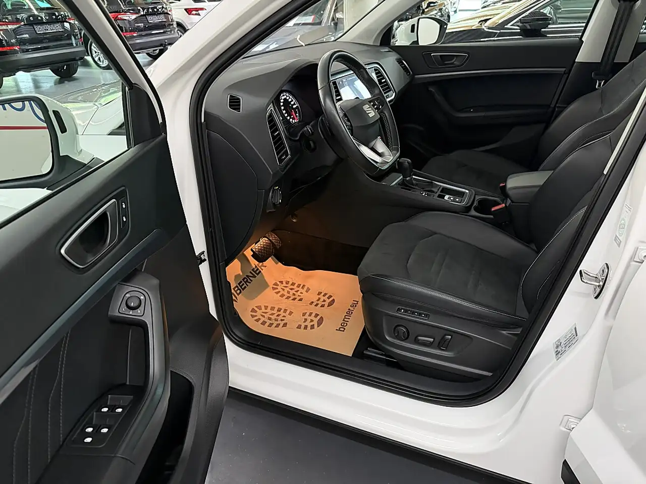SEAT Ateca 2,0TDI DSG Style *LED*NAVI*ACC*Alcantara*Sitzhe..., миниатюра 11