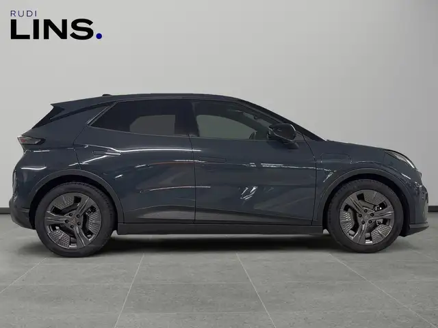 Cupra Raval view 6