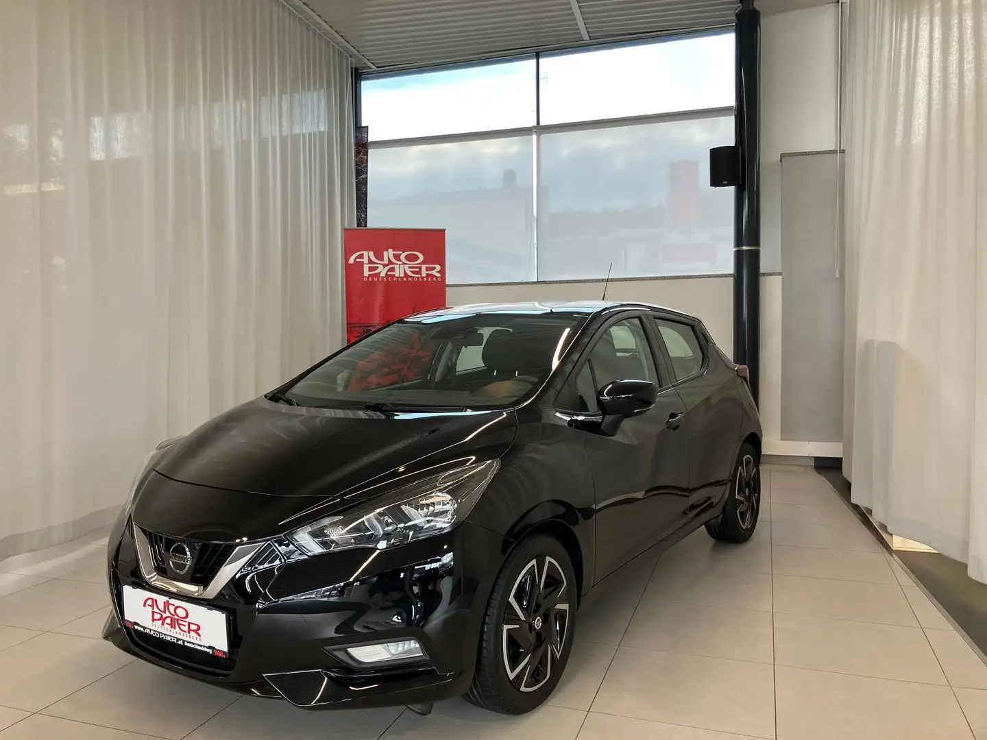 Nissan Micra N-Way Schwarz - 2