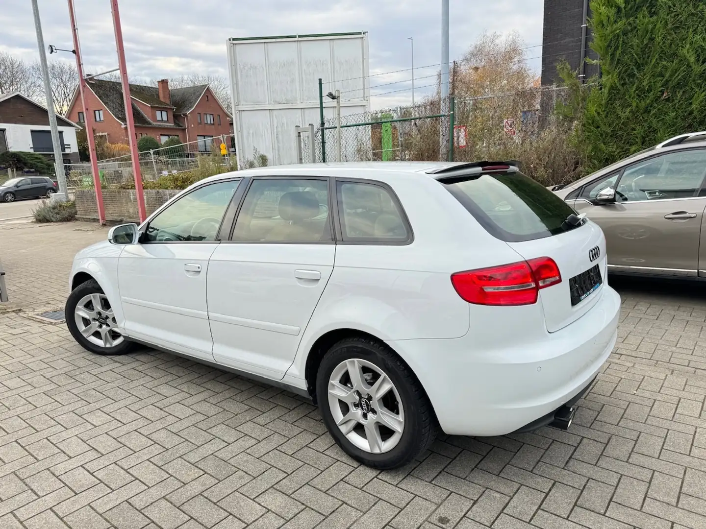 Audi A3 2.0 TDi 140PK Xenon Blanc - 2
