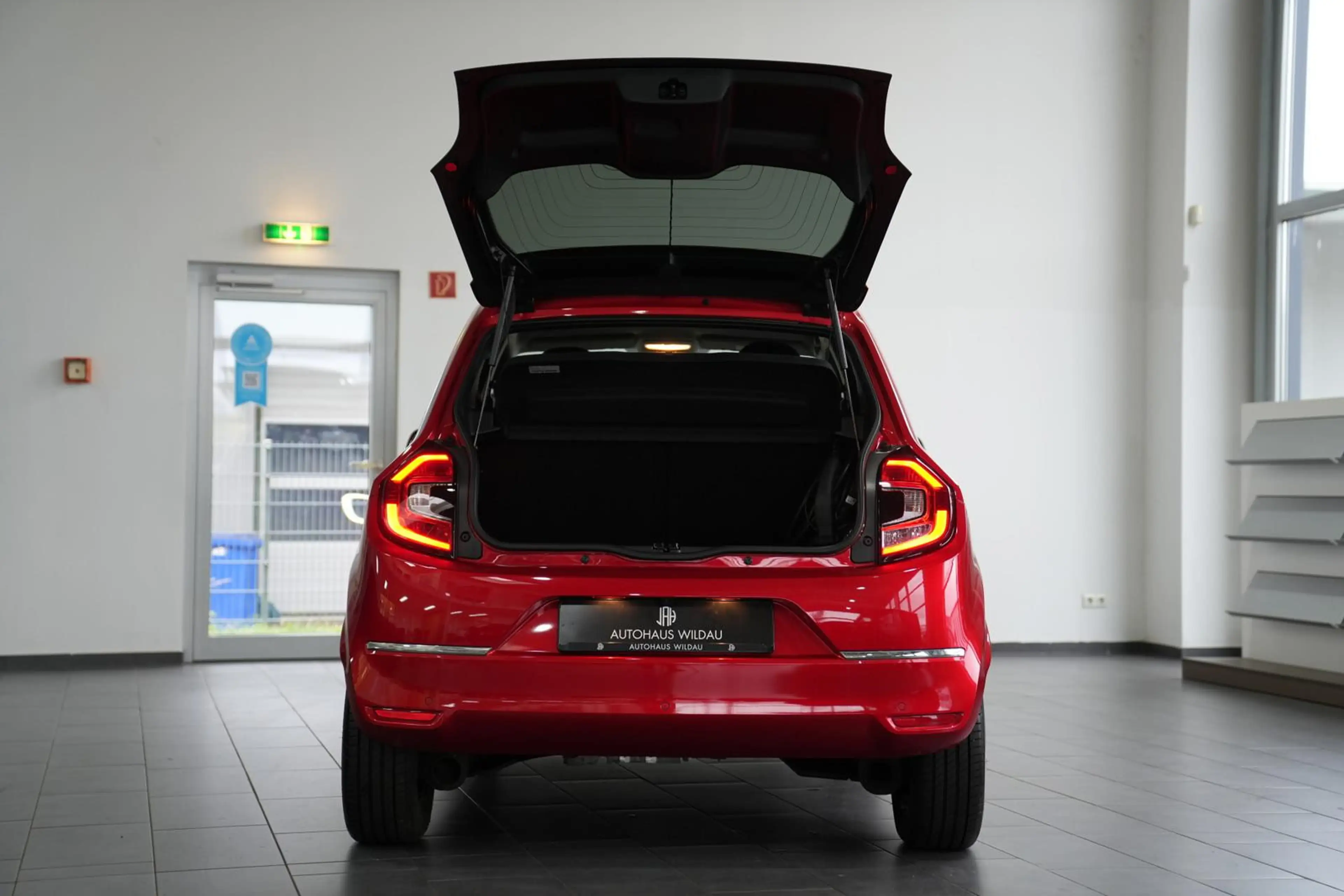 Renault Twingo Techno Electric *AUT*CARPLAY*SHZ* — photo 9