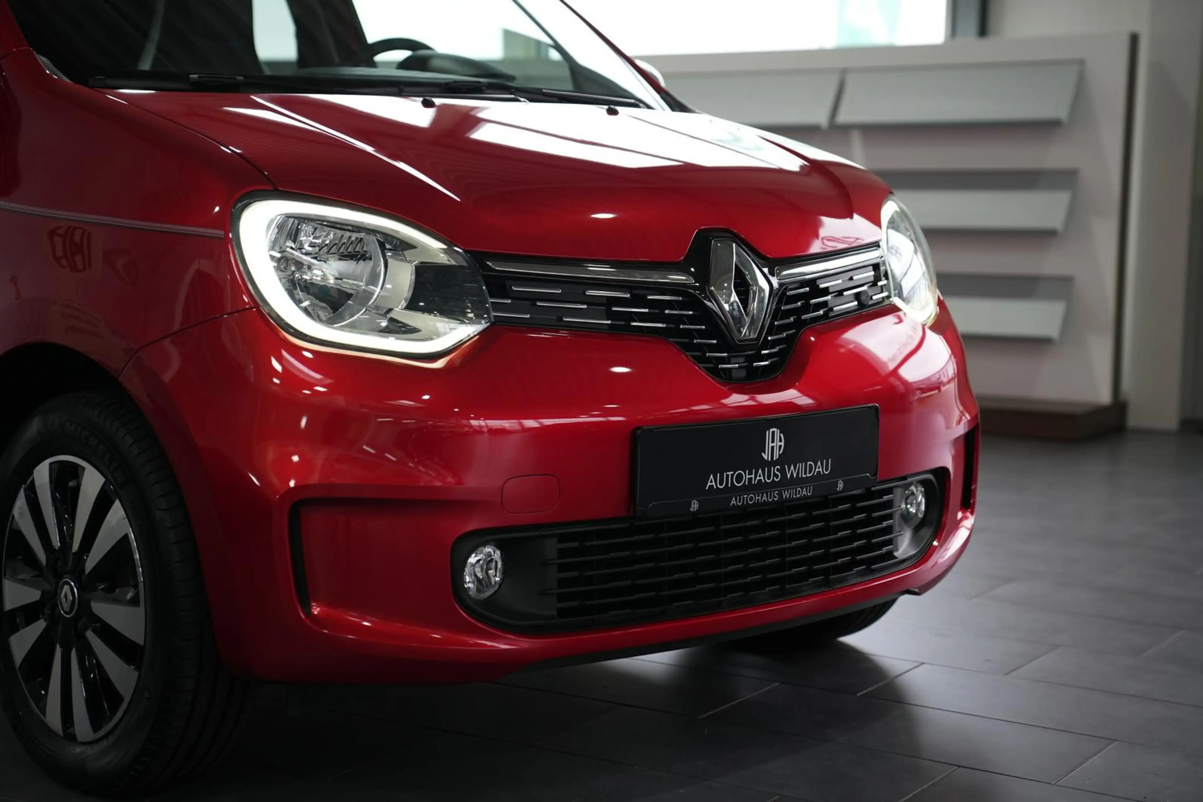Renault Twingo Techno Electric *AUT*CARPLAY*SHZ* — photo 6