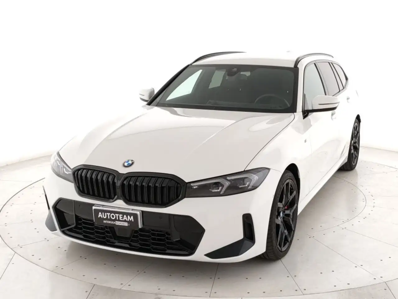 BMW 320