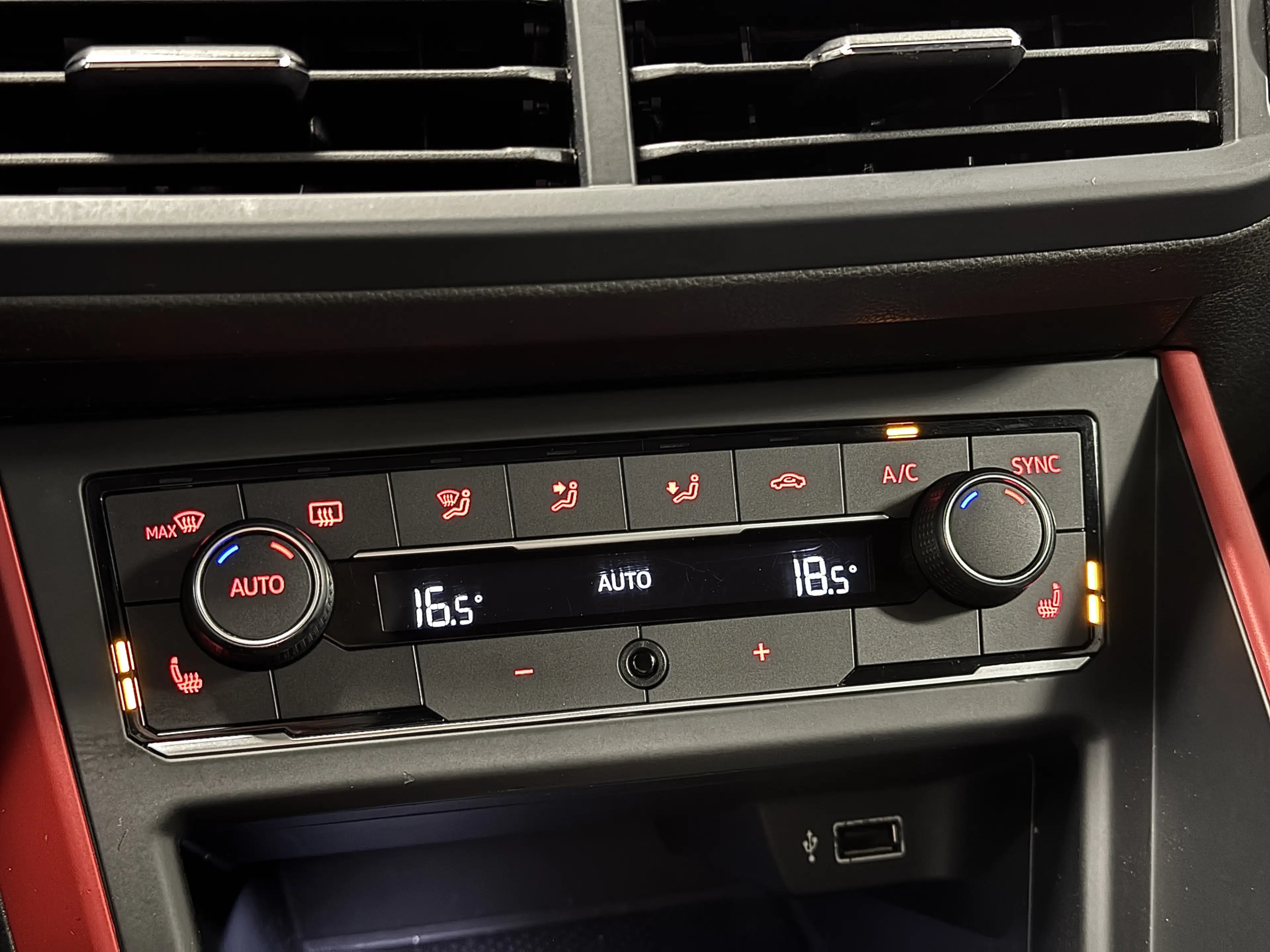 Volkswagen Polo GTI 2.0 TSI | Panoramadak | Beats Audio | Rijmodus Reg — photo 18