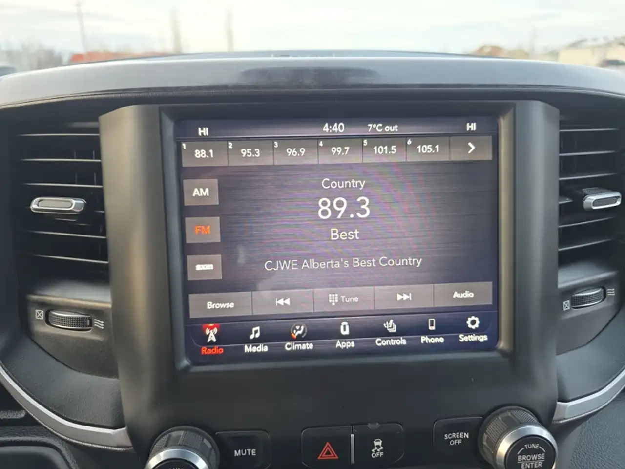RAM 2500 снимка RAM 2500