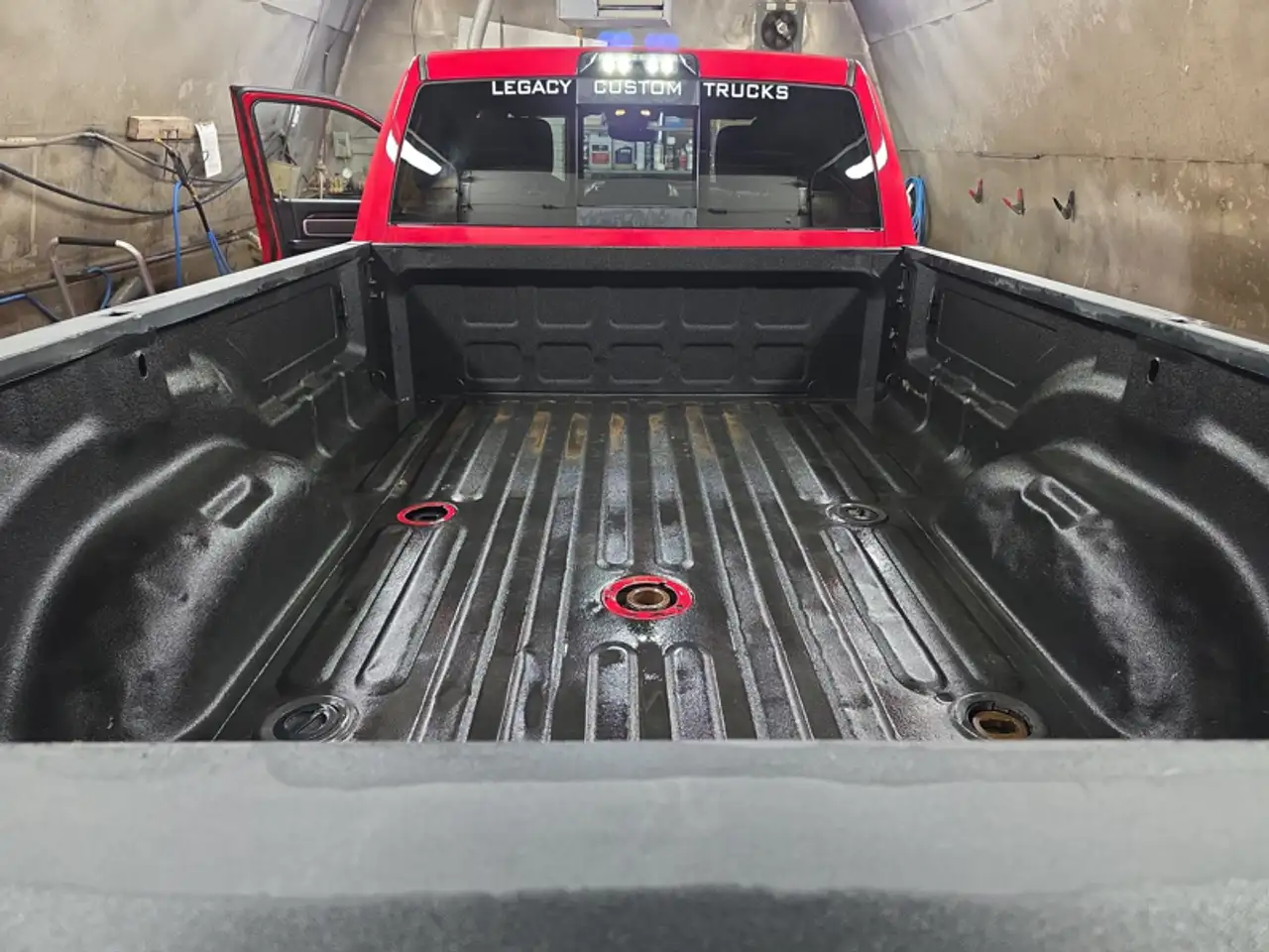 RAM 2500 снимка RAM 2500