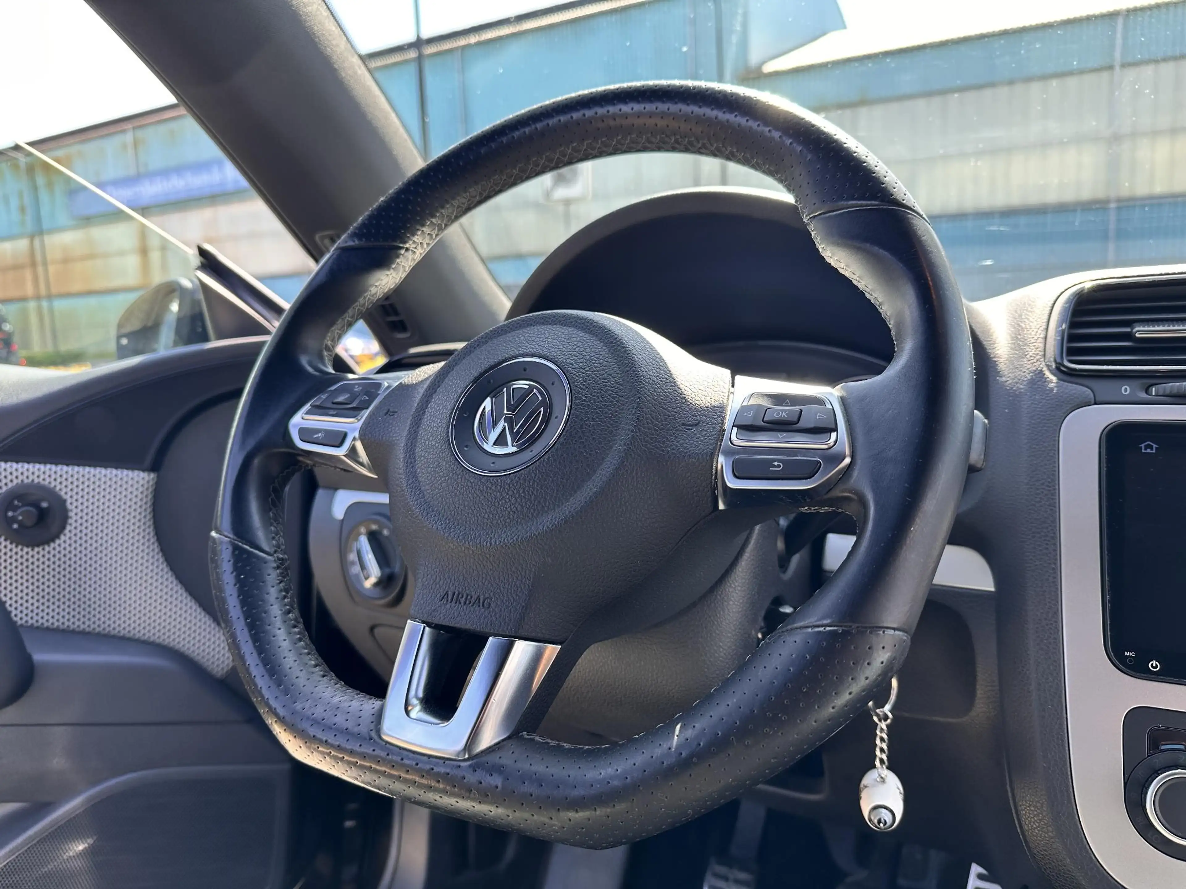 Volkswagen Scirocco 1.4 TSI Highline — photo 5