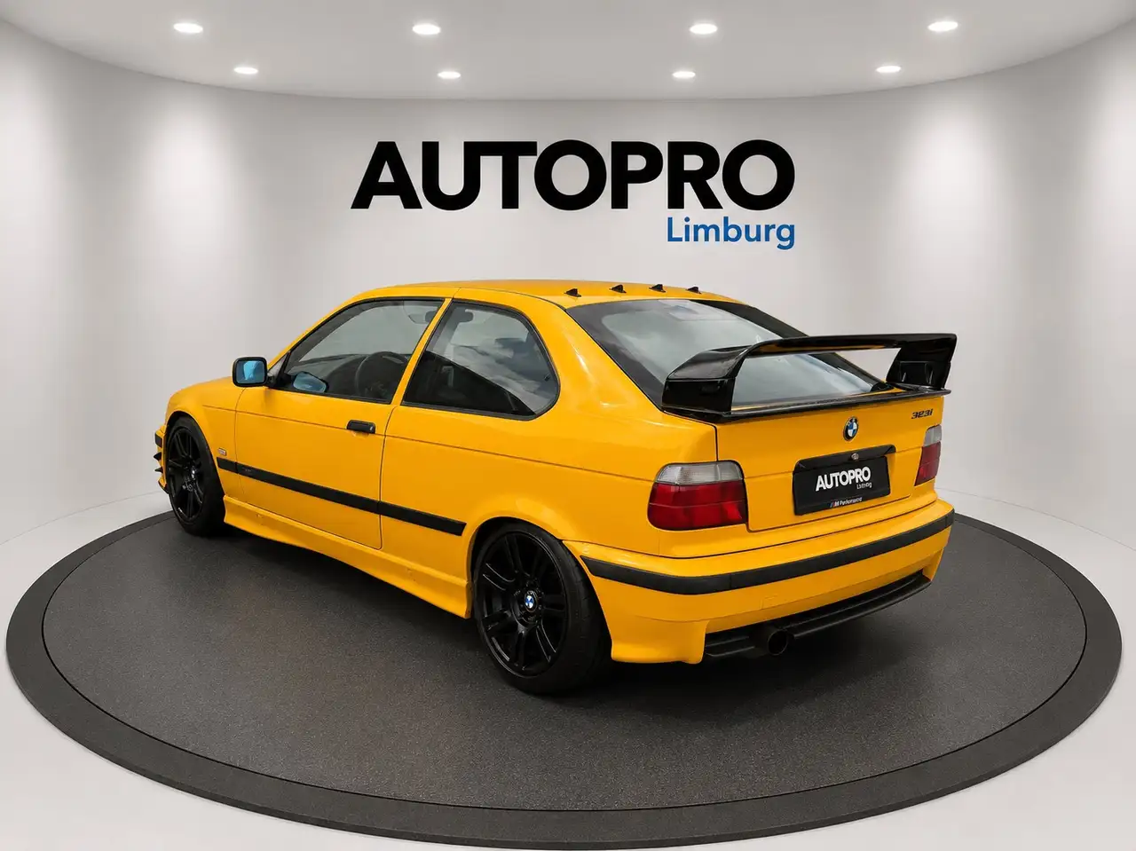 BMW 323 3-serie Compact 323ti Circuit auto|Rolkooi, foto 2