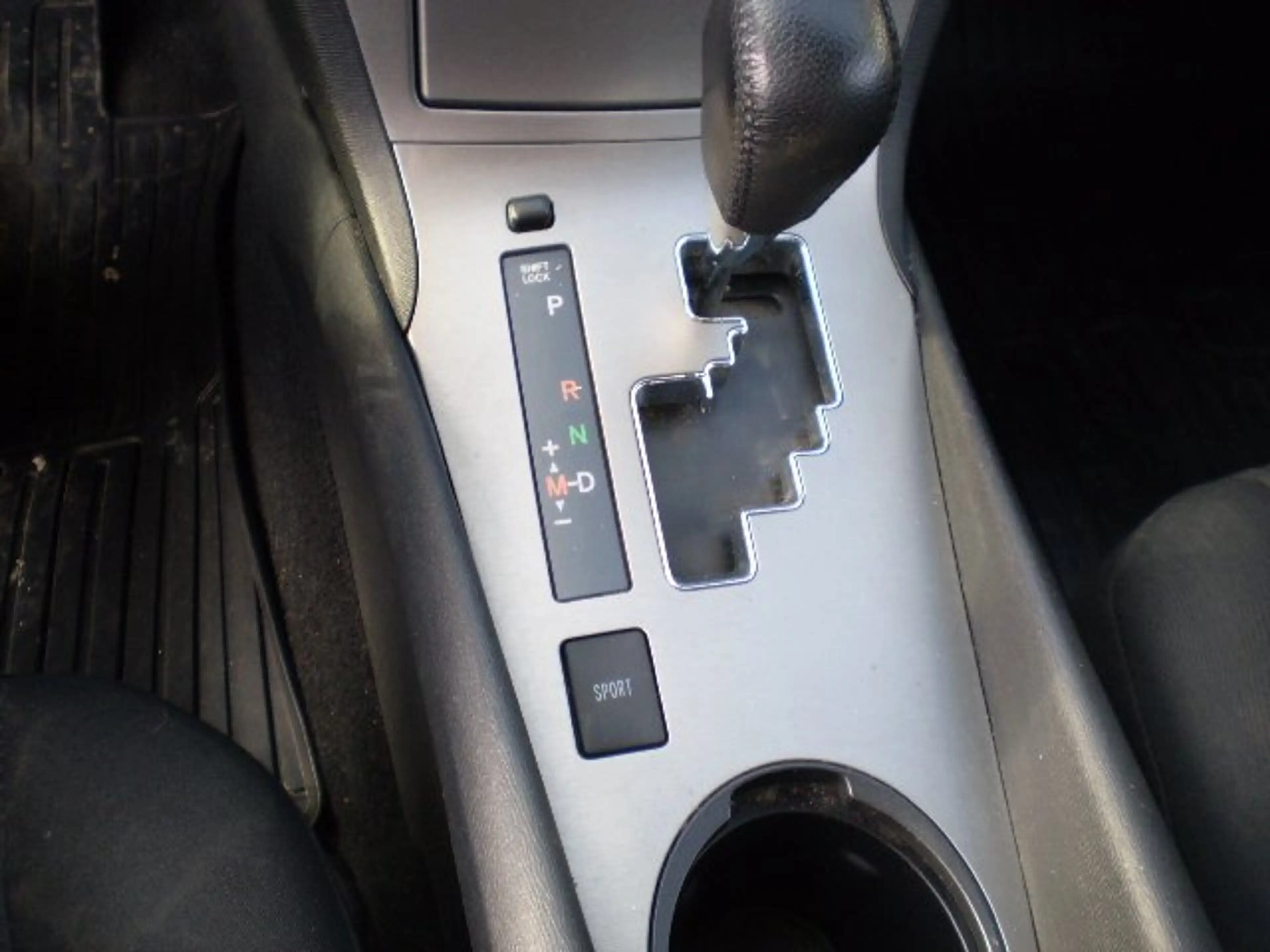 Toyota Avensis Avensis 2,2 D-4D 150 D-CAT Comfort Aut. Comfort — photo 11