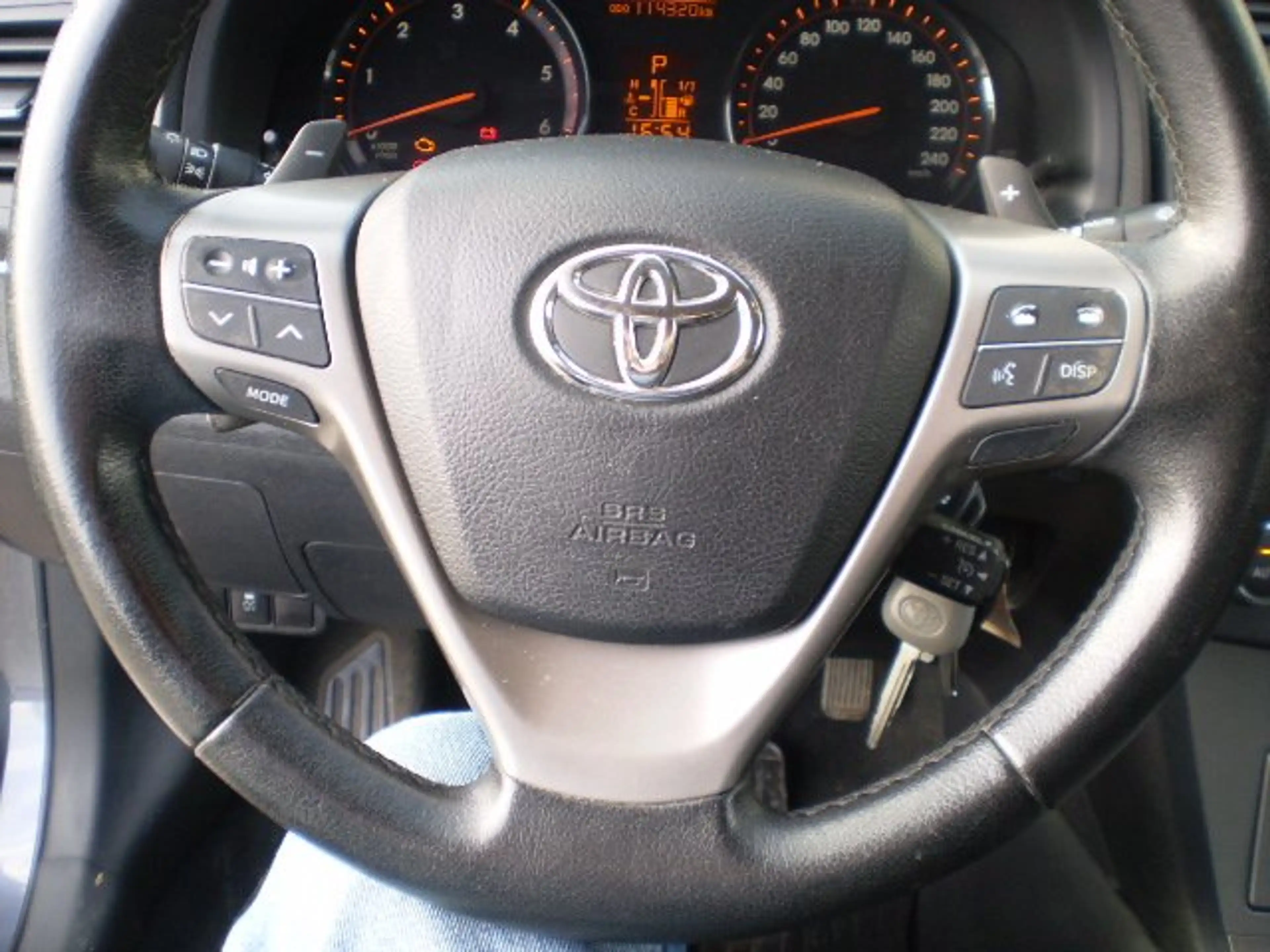 Toyota Avensis Avensis 2,2 D-4D 150 D-CAT Comfort Aut. Comfort — photo 13