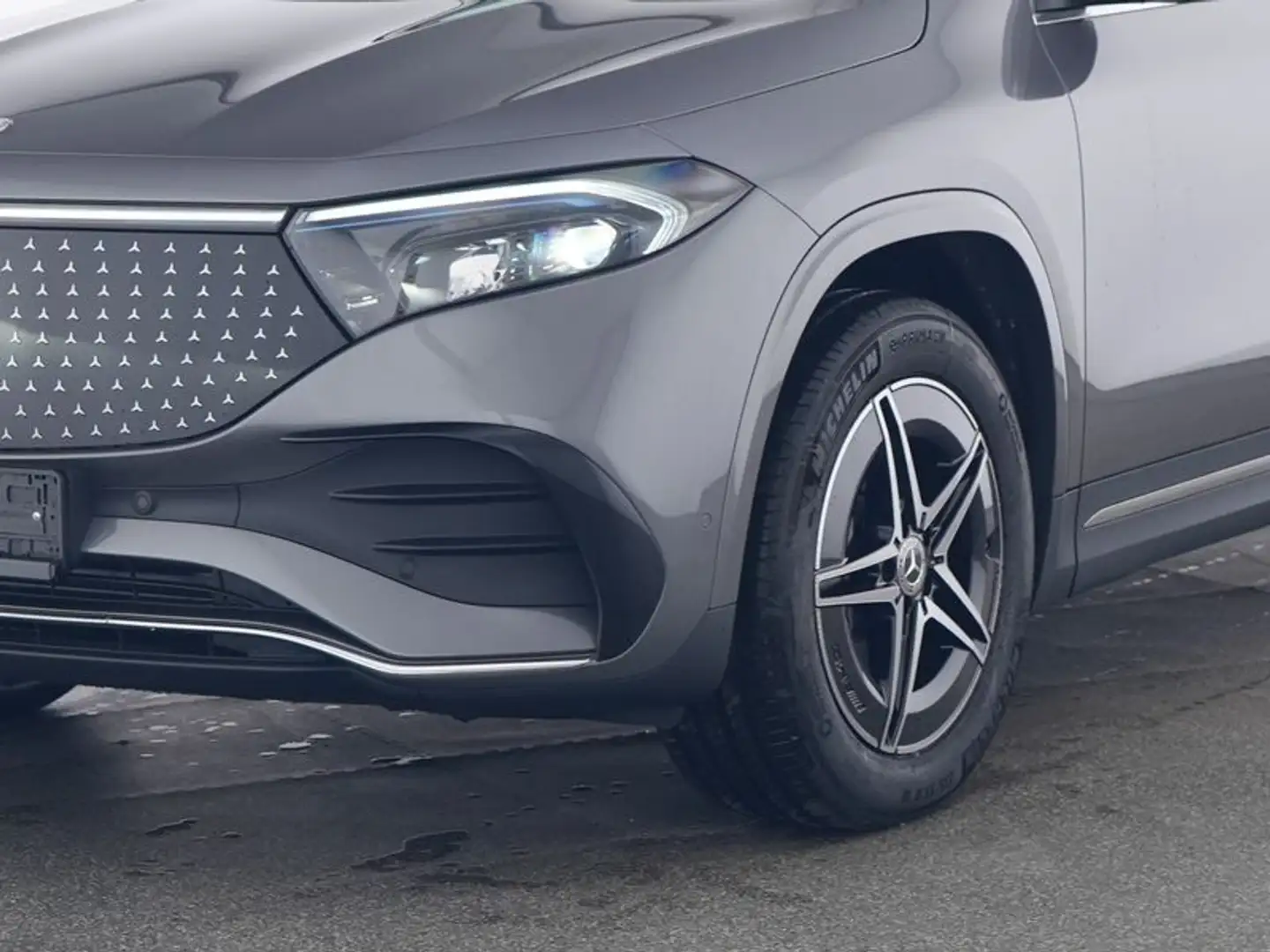 Mercedes-Benz EQA 300 4M AMG Advanced/MBUX/Kamera/FlexBonus Gris - 2