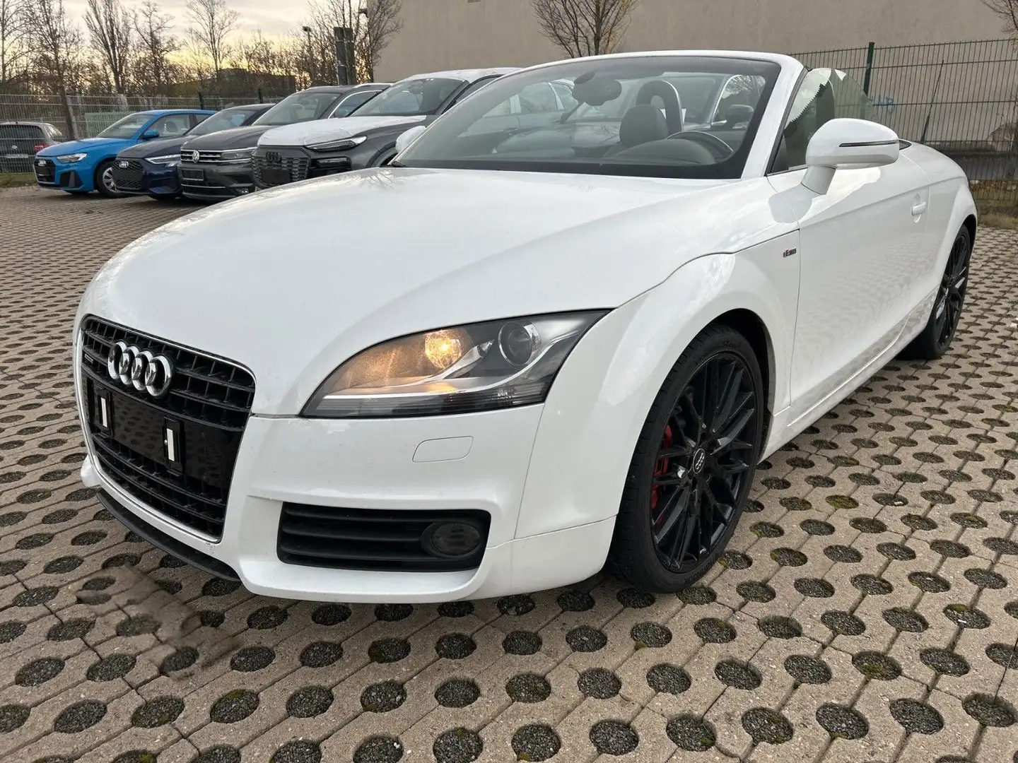 Audi TT Coupe/Roadster 3.2 quattro S-Line Weiß - 2