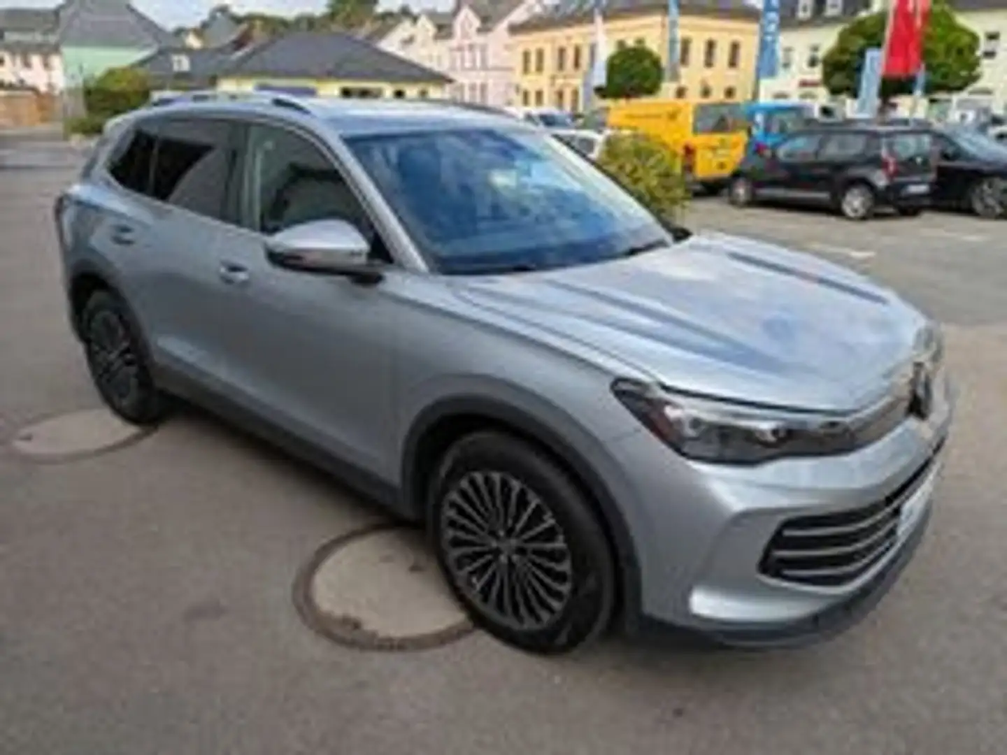 Volkswagen Tiguan 2.0 TDI 110 kW Elegance KLIMA LED NAVI ALU Argent - 2